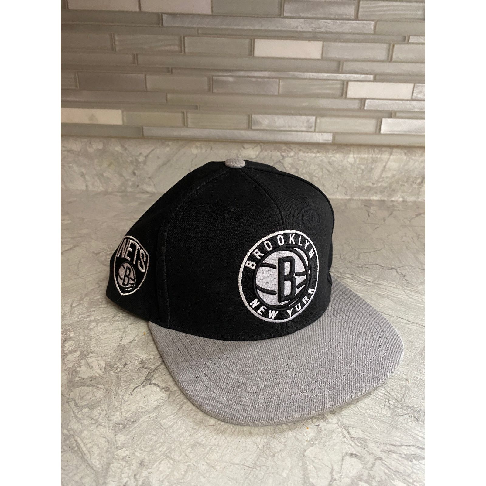 Mitchell & Ness NWOT Brooklyn Nets Mitchell & Ness Snapback Hat Size ONE SIZE - 1 Thumbnail