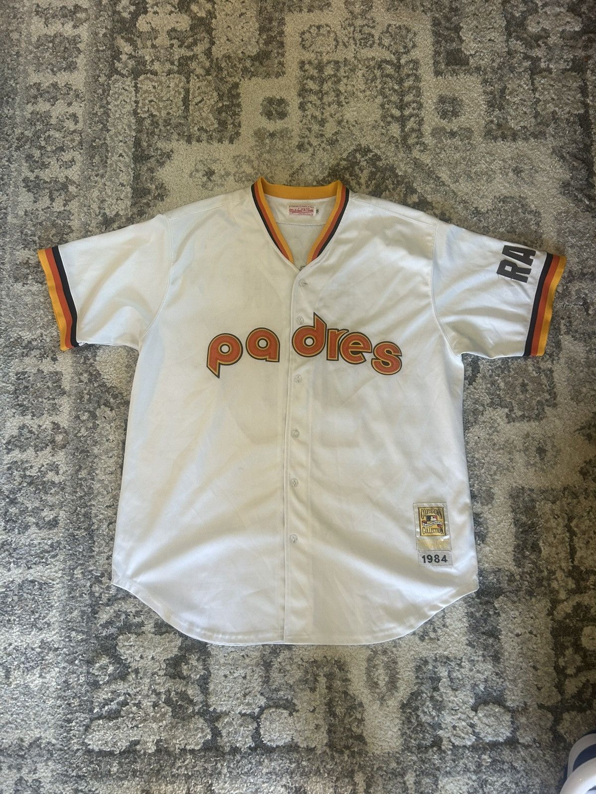 San Diego Padres Tony Gwynn jersey 3XL size 56 cooperstown