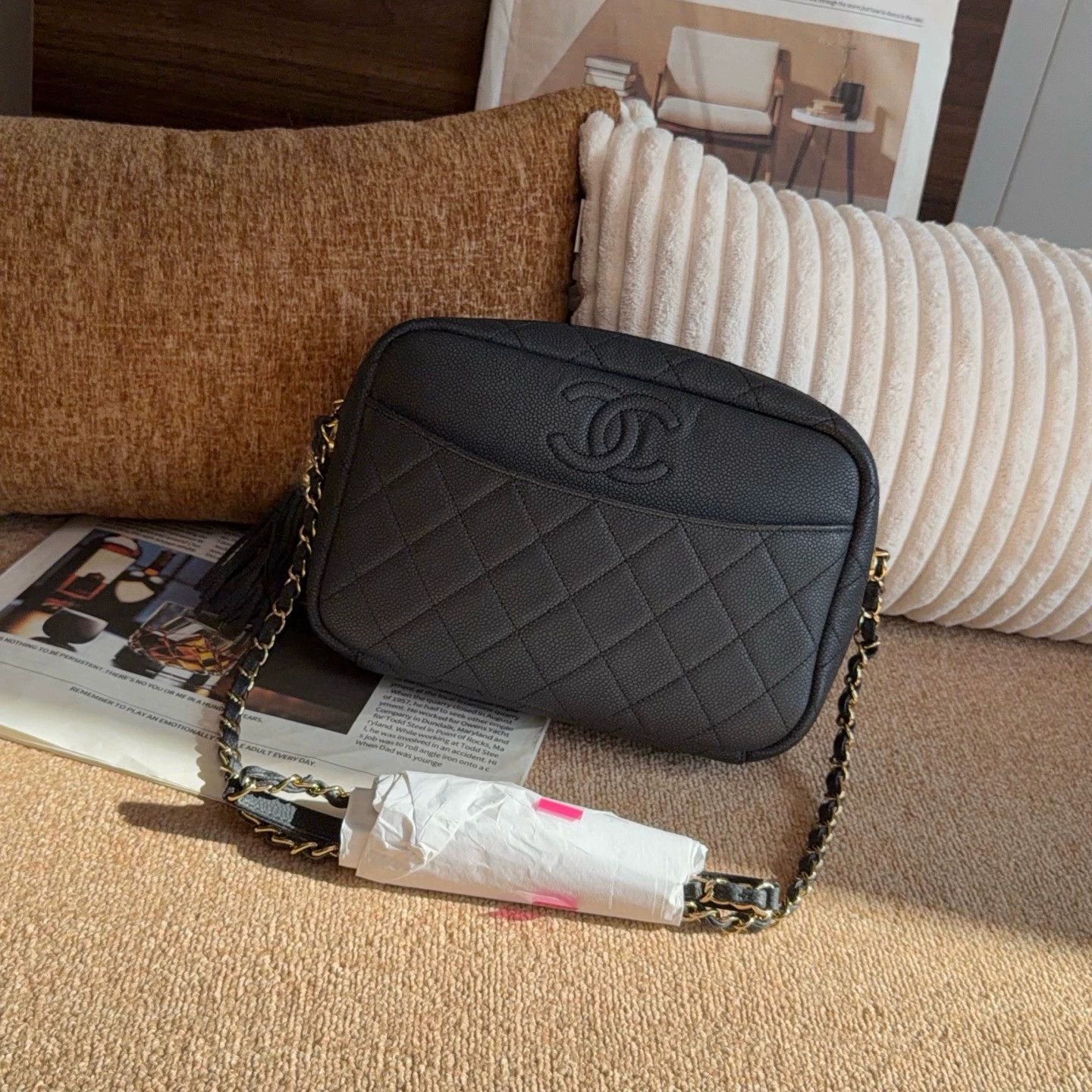 Chanel Pre-loved Bag Very good condition Size ONE SIZE - 1 Thumbnail