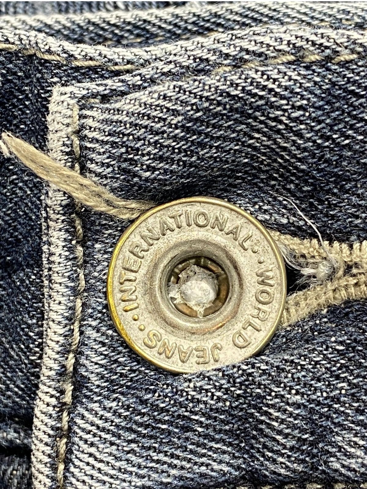 Japanese Brand Japanese Brand Faded Blue Wash Style Jeans Size US 34 / EU 50 - 14 Thumbnail