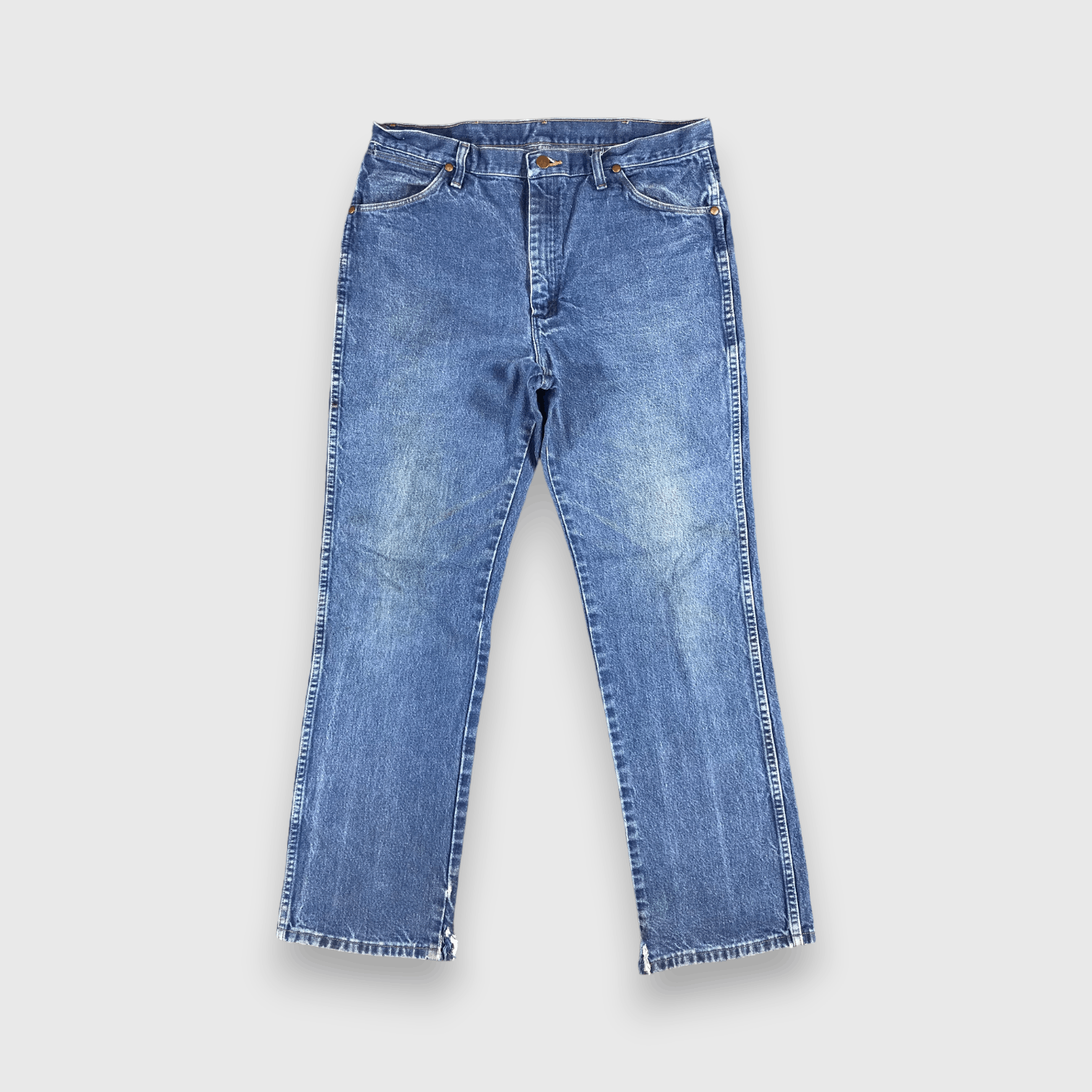 Vintage Vintage Blue Wash Wrangler Jeans-J2111 Size US 35 - 1 Thumbnail