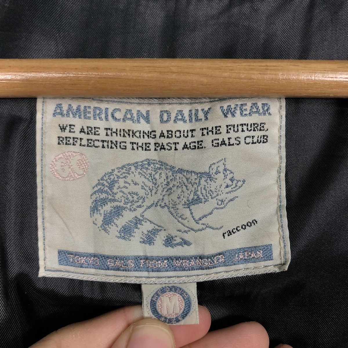 Japanese Brand 📌Vintage Bomber Leather Jacket American Wear Raccoon Size US M / EU 48-50 / 2 - 19 Thumbnail