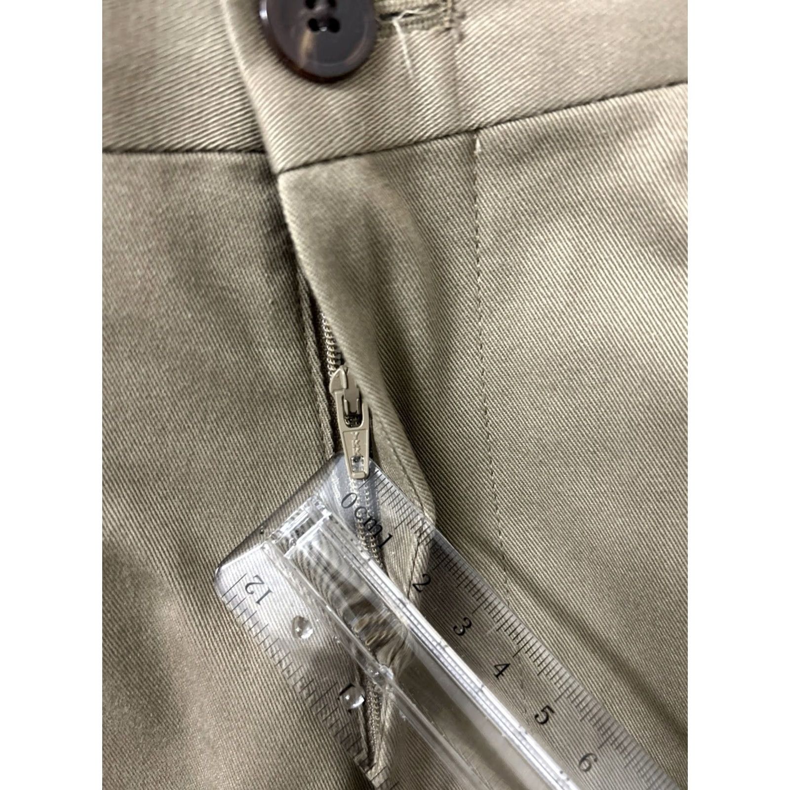 Eddie Bauer Eddie Bauer Chino Pants Mens 38x34 Tan Khaki Relaxed Fit Wrinkle Free NWT Travel Casual Workwear 5-Pocket Reg Pants Boys Mens Size US 38 / EU 54 - 6 Thumbnail