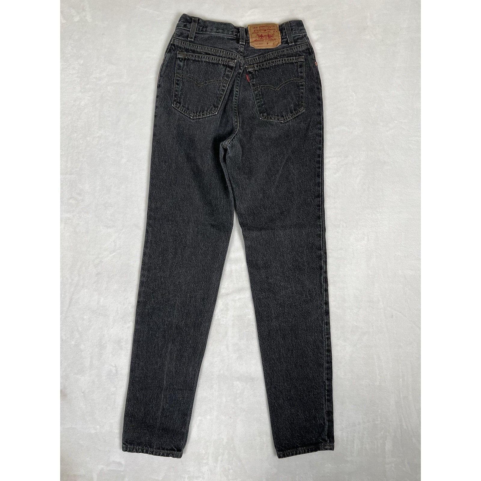 Levi's Vintage Levi’s 501 Jeans Black Denim Women’s 5 M Made In USA Size 24" / US 00 / IT 34 - 5 Thumbnail