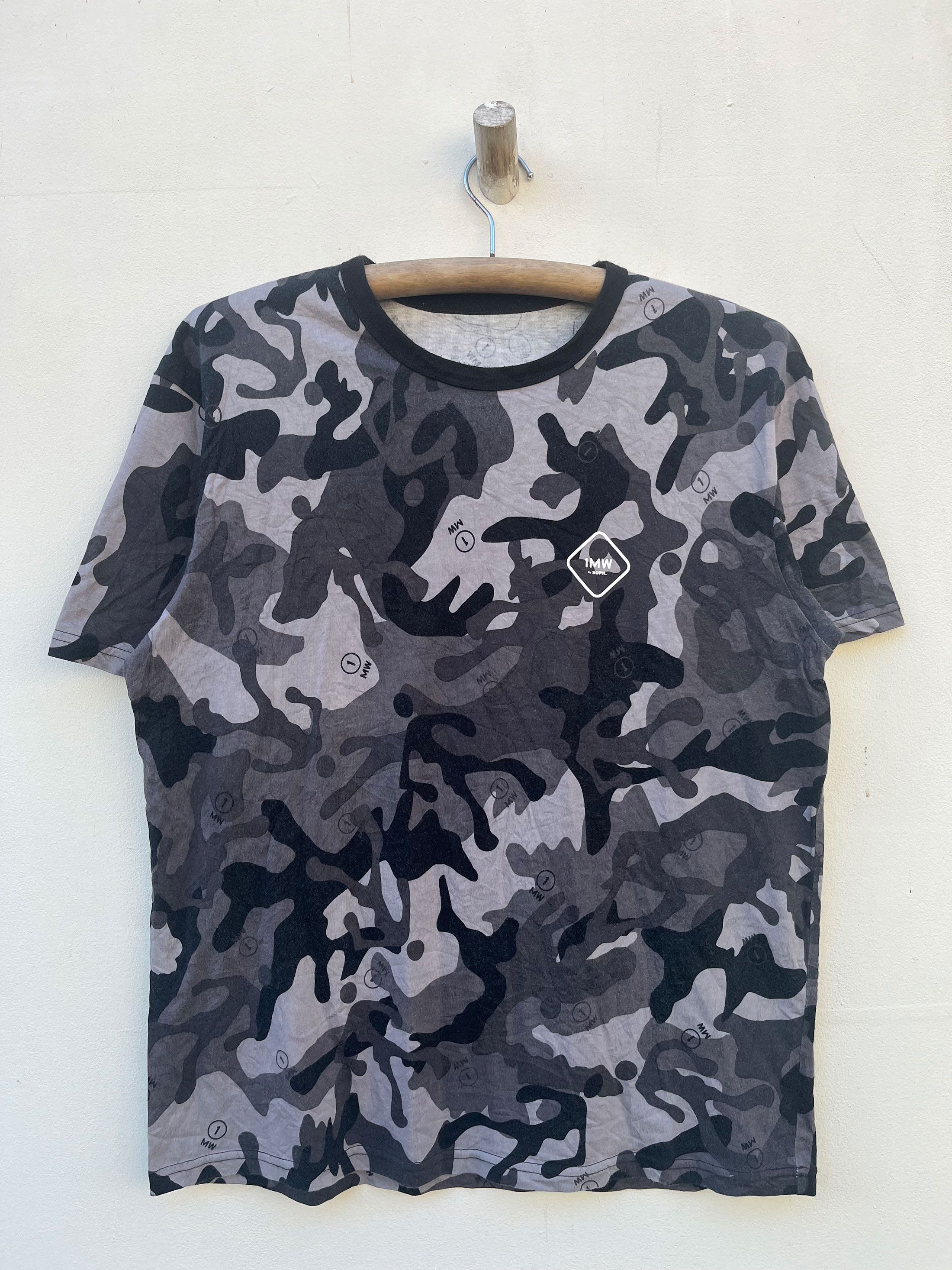 GU × Japanese Brand × Sophnet. 1MW by Soph Sophnet Japan Camouflage T Shirt Size US L / EU 52-54 / 3 - 1 Thumbnail