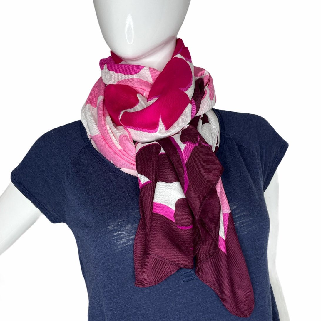 Kate Spade Kate Spade Festive Butterfly allover Print Oblong long Scarf Size ONE SIZE - 1 Thumbnail