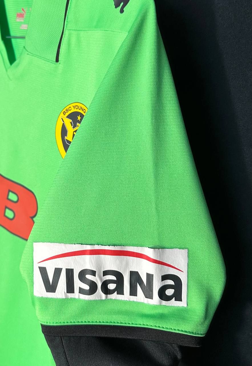 Puma BSC Young Boys Away 2008 2010 Puma DOUMBIA 7 football Jersey Size US XS / EU 42 / 0 - 3 Thumbnail