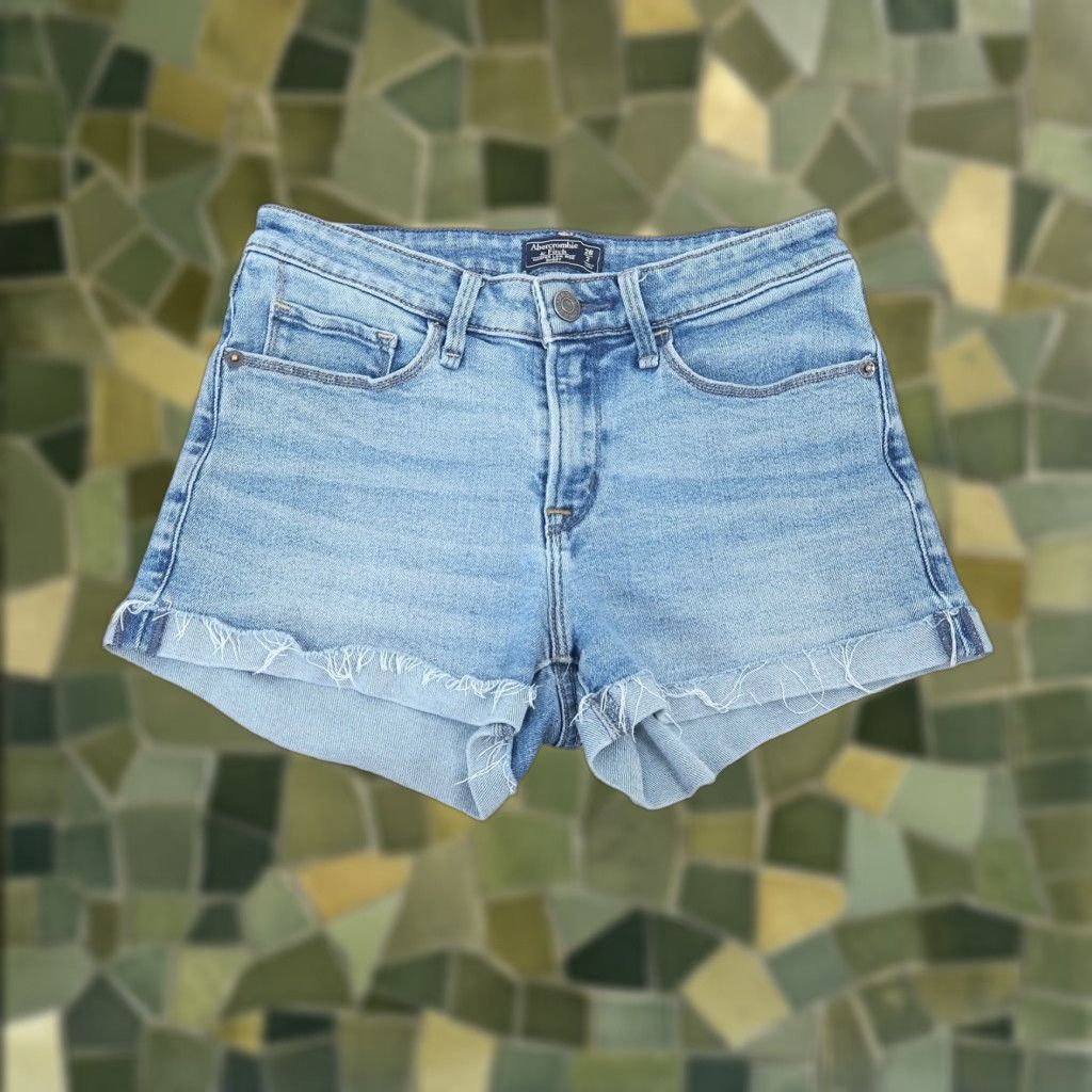 Abercrombie & Fitch VINTAGE Abercrombie & Fitch Harper Low Rise Shorts Light Wash Blue Denim 2 Women Shorts Regular Size 2 Blue Female Cut-Off 90s? Size 26" / US 2 / IT 38 - 1 Thumbnail