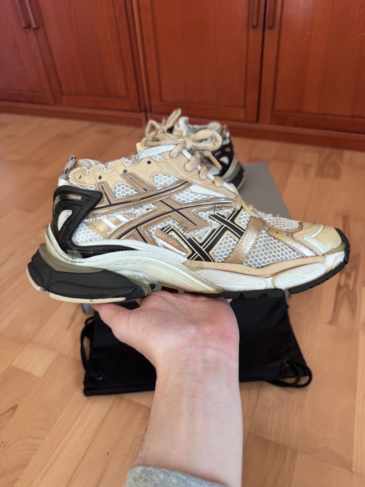 Balenciaga Balenciaga Runner Beige Size US 8 / EU 41 - 4 Thumbnail