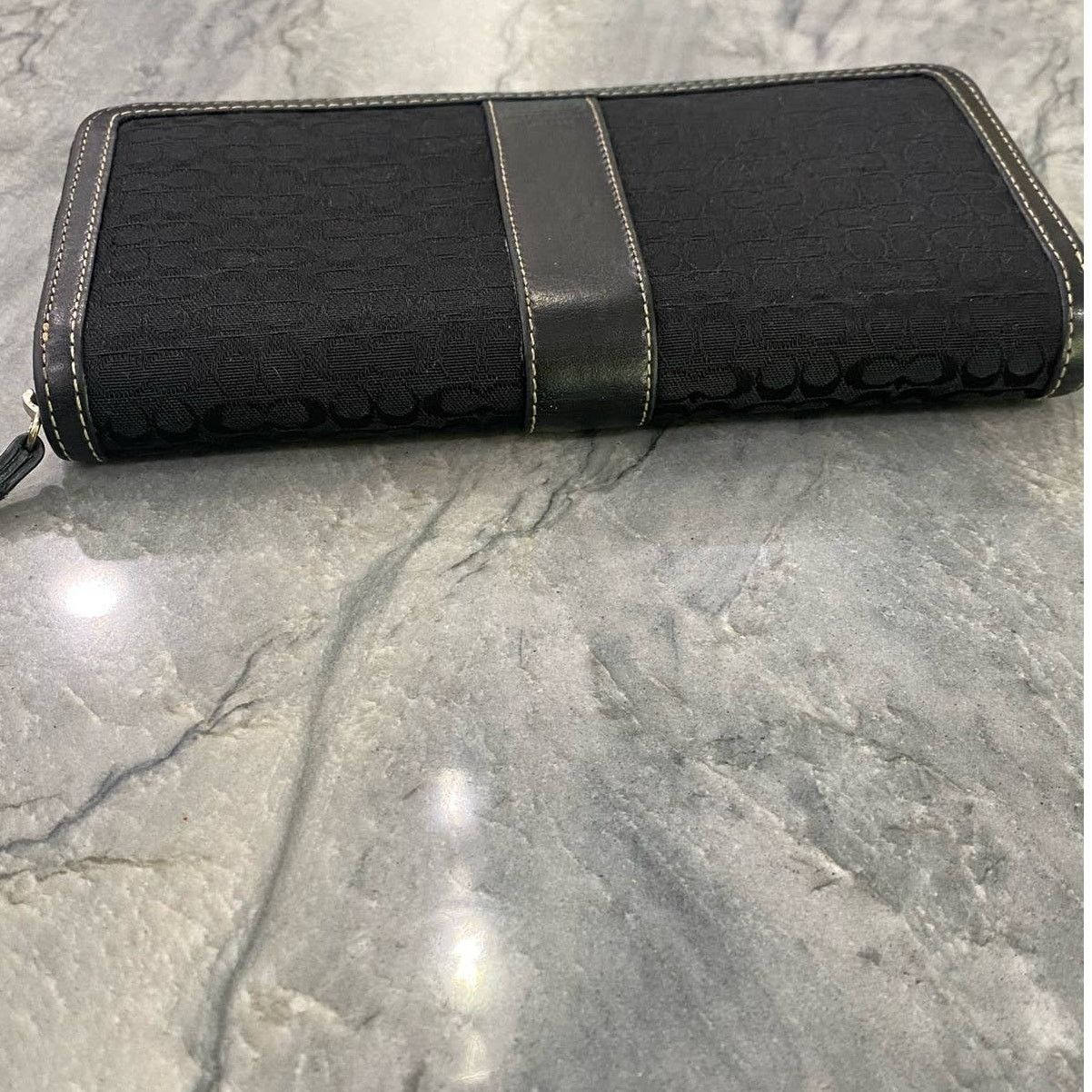 Coach EUC COACH LONG BLACK SIGNATURE WALLET Size ONE SIZE - 4 Thumbnail