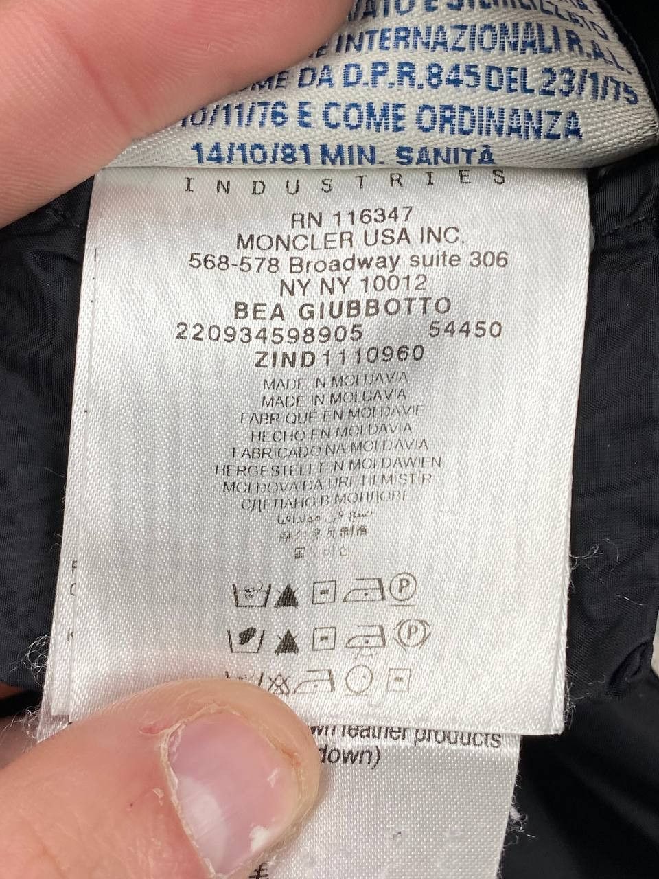 Moncler Moncler Bea Giubbottom Down Puffer Jacket Size L / US 10 / IT 46 - 18 Thumbnail