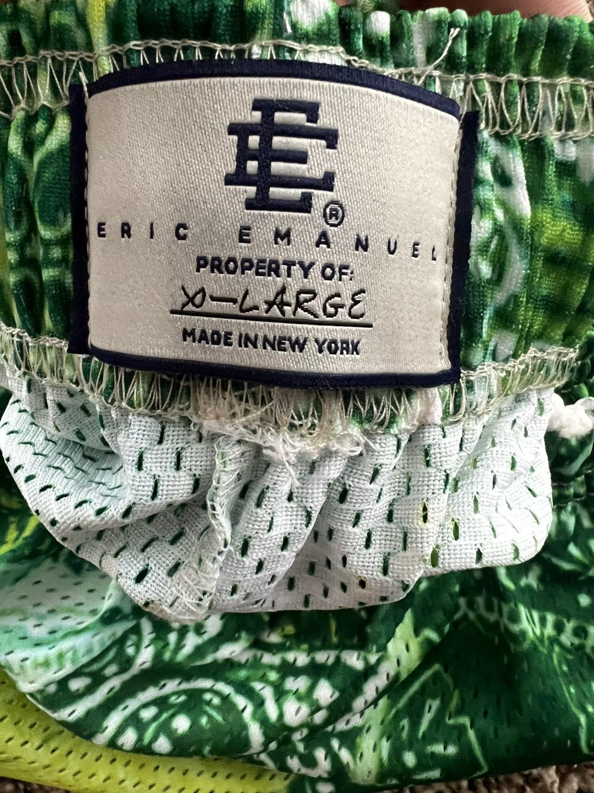 Eric Emanuel Eric Emanuel EE Basic Shorts Neon Green Paisley Size XLarge Size US 34 / EU 50 - 5 Thumbnail