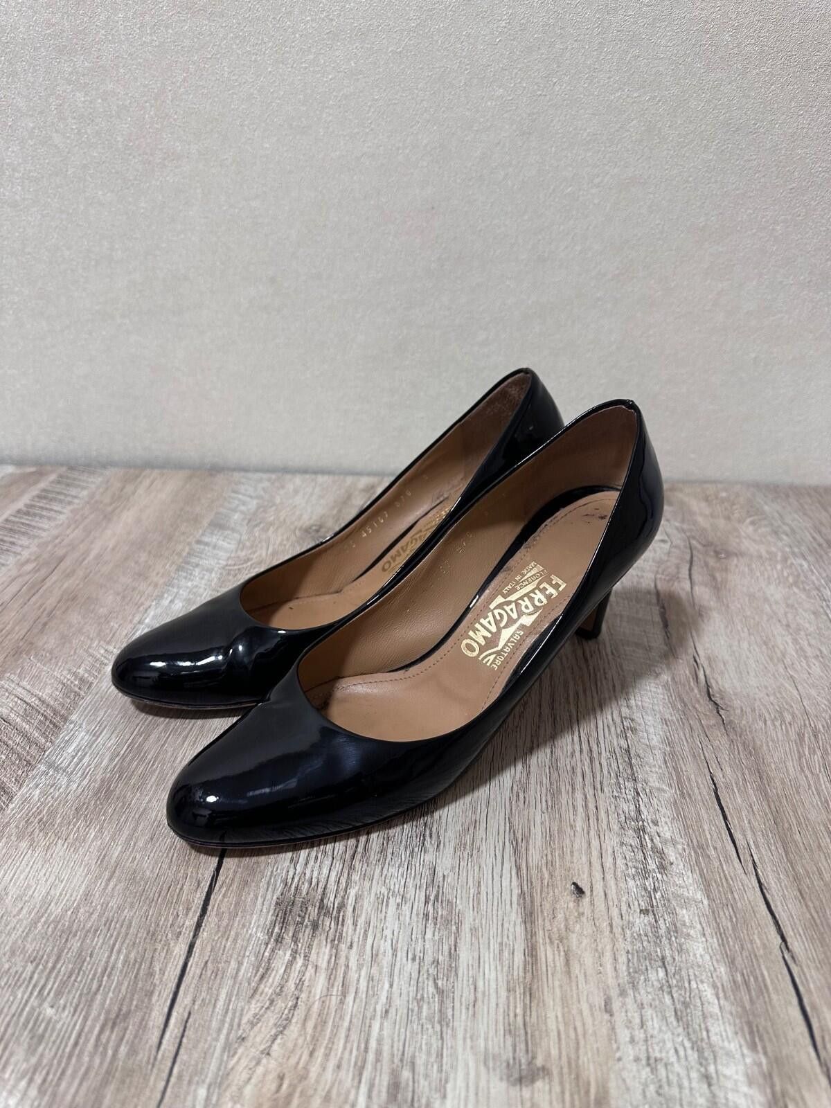 Salvatore Ferragamo Ferragamo patent leather pumps size 8 women's black Size US 8 / IT 38 - 1 Thumbnail