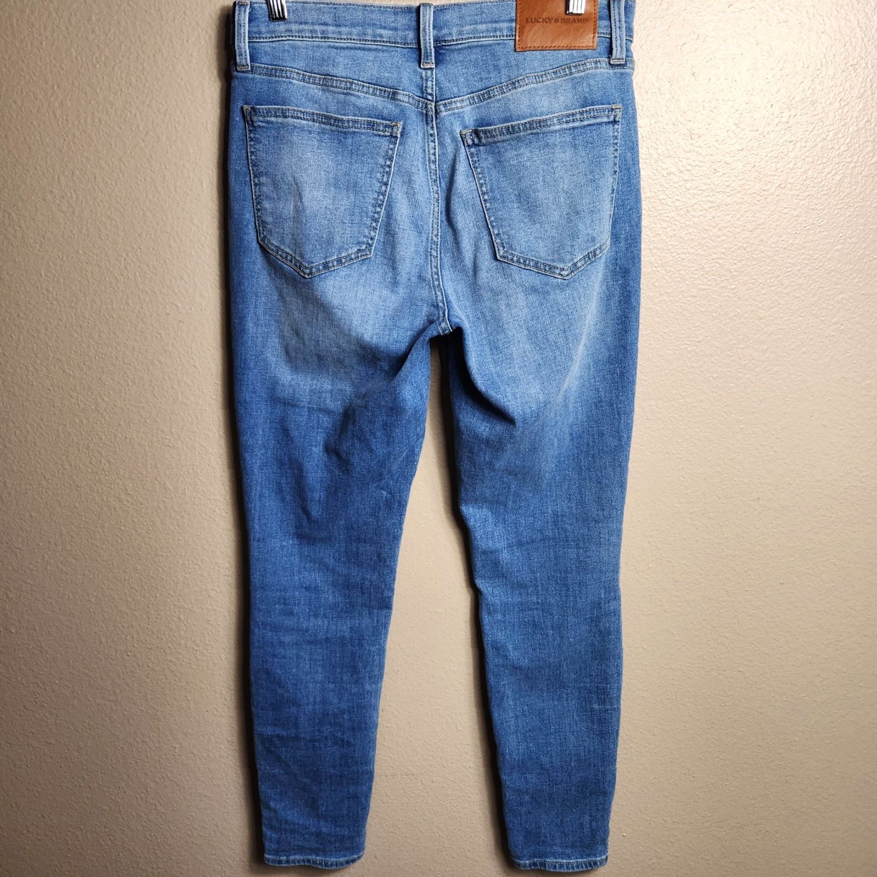 Lucky Brand Lucky Brand Jeans Women Skinny High Rise Bridgette Medium Wash 29 8/29 5-Pocket Denim Cotton Blend Blue N/A Size ONE SIZE - 6 Thumbnail