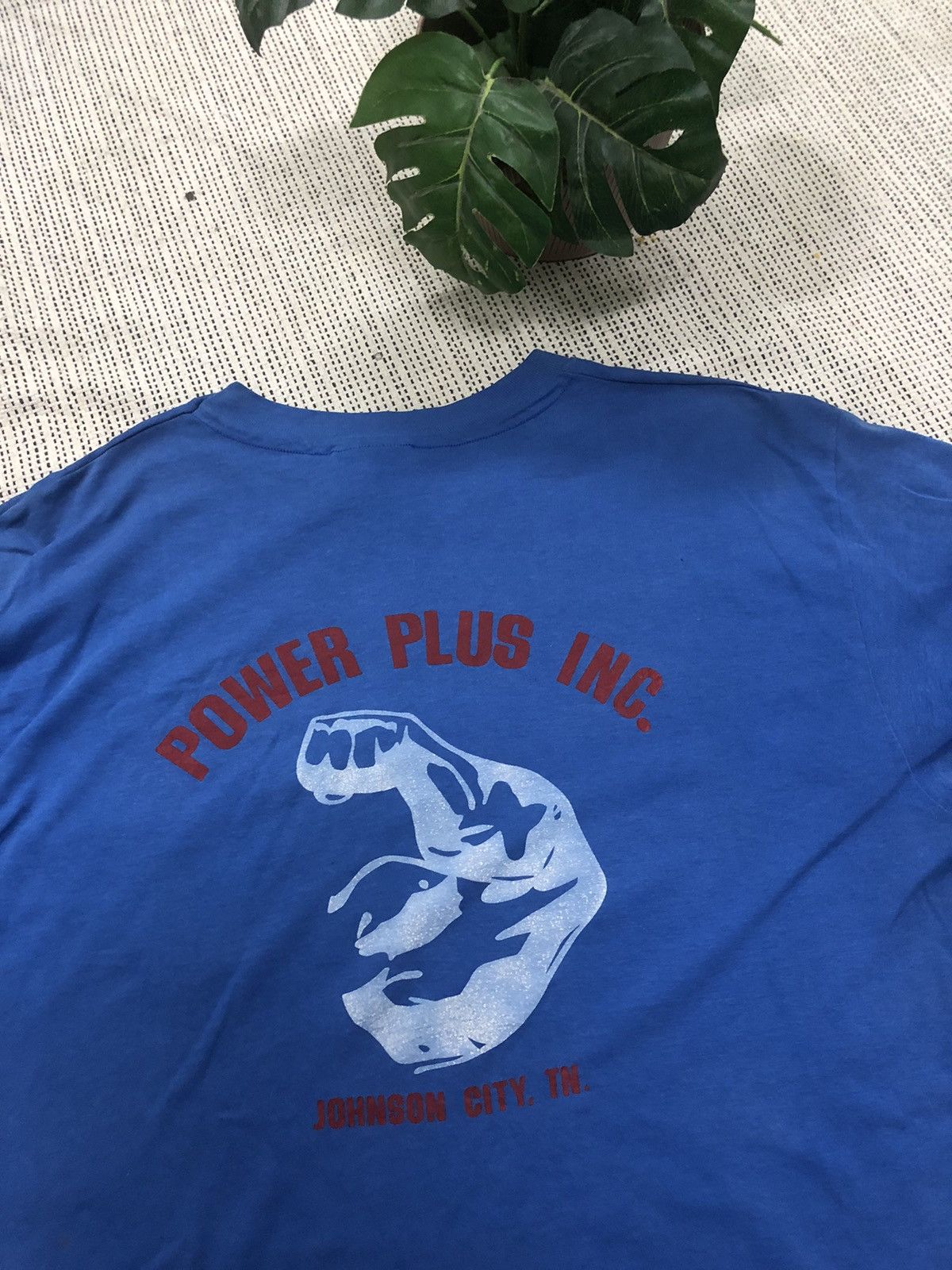 Vintage VINTAGE 80s POWER PLUS INC SINGLE STITCH USA TEE Size US XL / EU 56 / 4 - 9 Thumbnail
