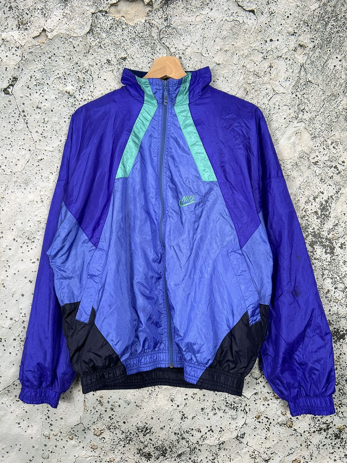 Nike Vintage Nike 90s Just Do It Light Nylon Jacket Hype Size US S / EU 44-46 / 1 - 1 Thumbnail