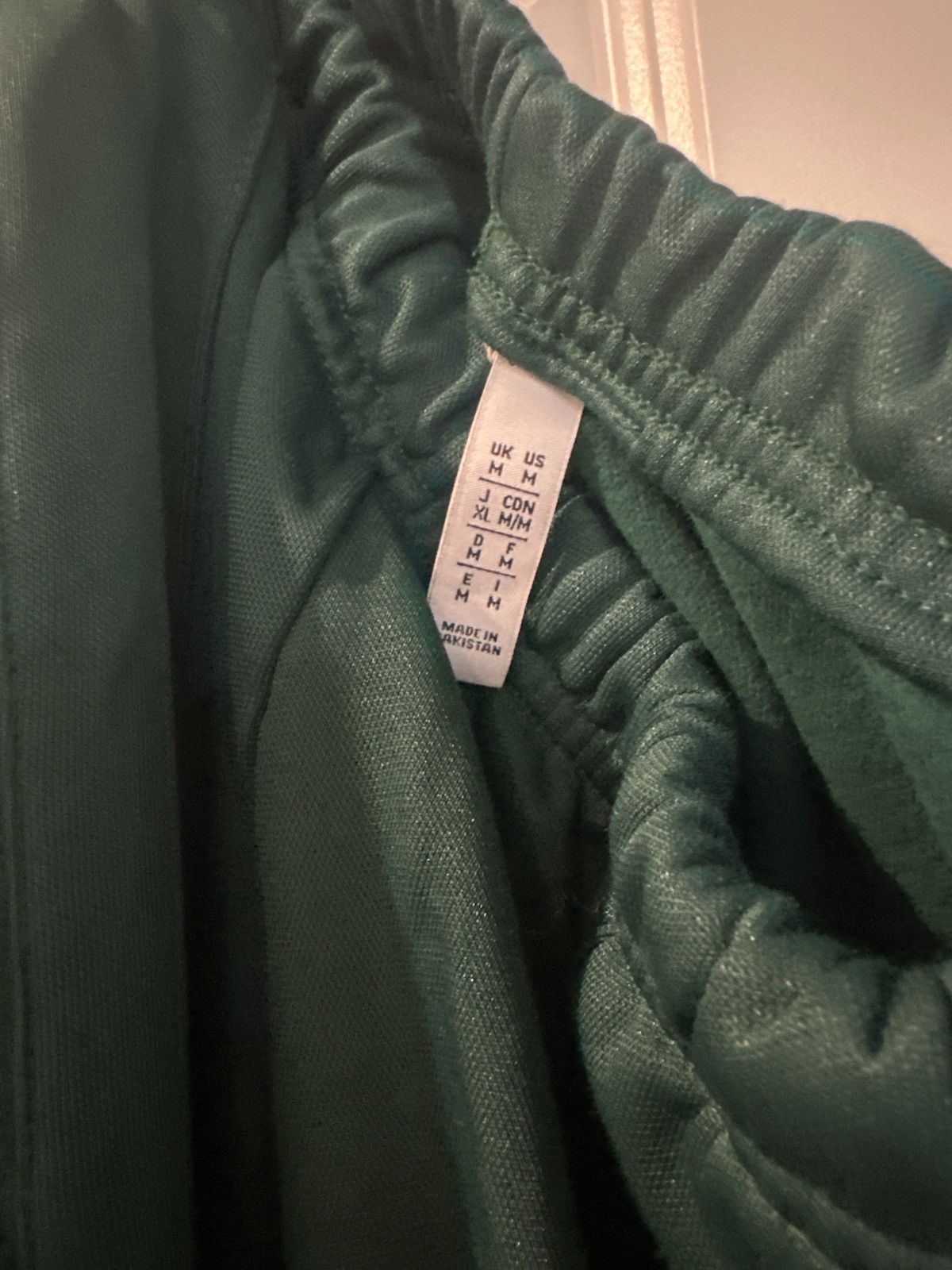 Adidas Adidas tracksuit- Top XL- bottoms Medium Size US M / EU 48-50 / 2 - 4 Thumbnail