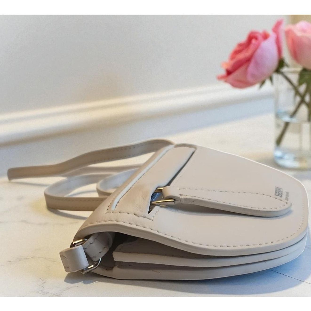 Burberry New - Burberry Olympia Micro Mini Leather Shoulder Bag White Size ONE SIZE - 15 Thumbnail