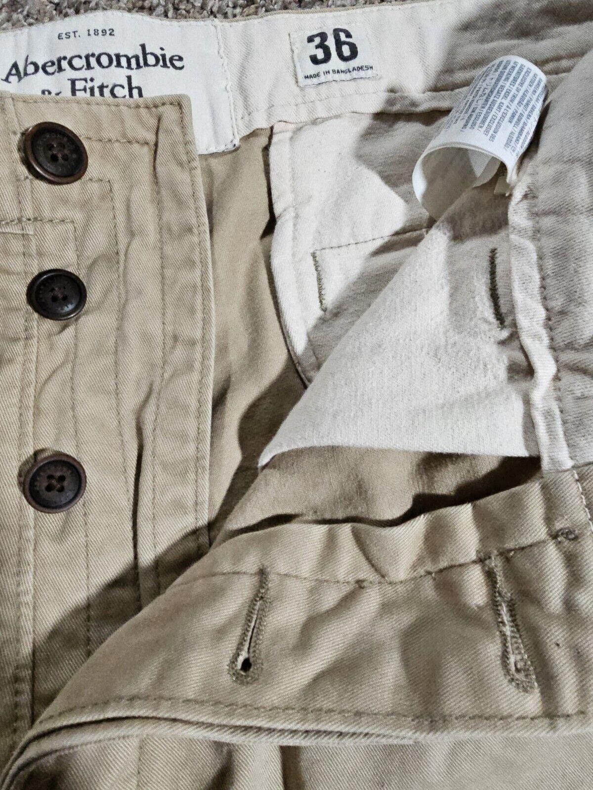 Abercrombie & Fitch Abercrombie & Fitch Men’s 36 Khaki Shorts Button Fly Stains Size US 36 / EU 52 - 7 Thumbnail