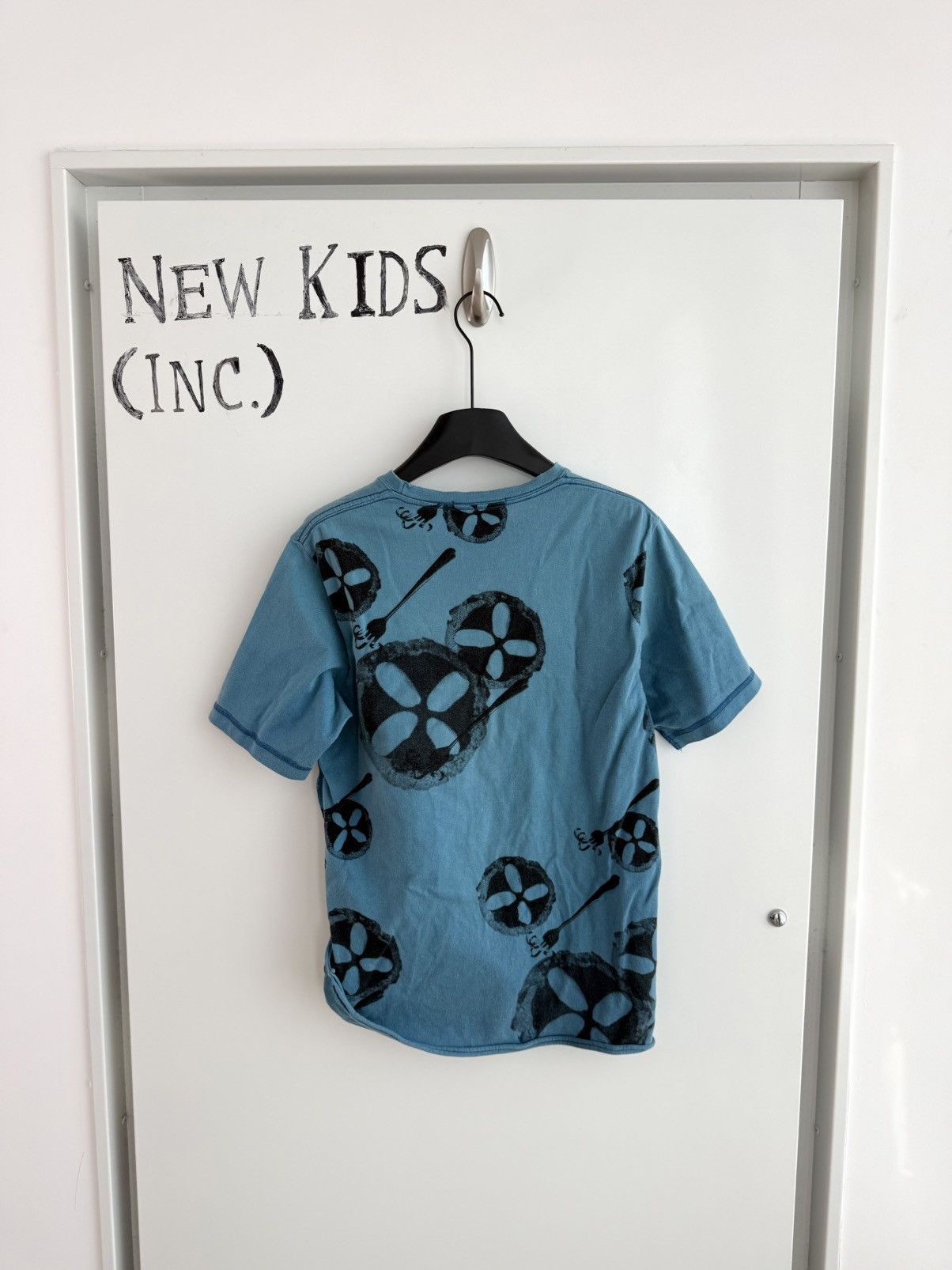 Undercover Undercover SS05 But Beautiful T Shirt Size US M / EU 48-50 / 2 - 5 Thumbnail