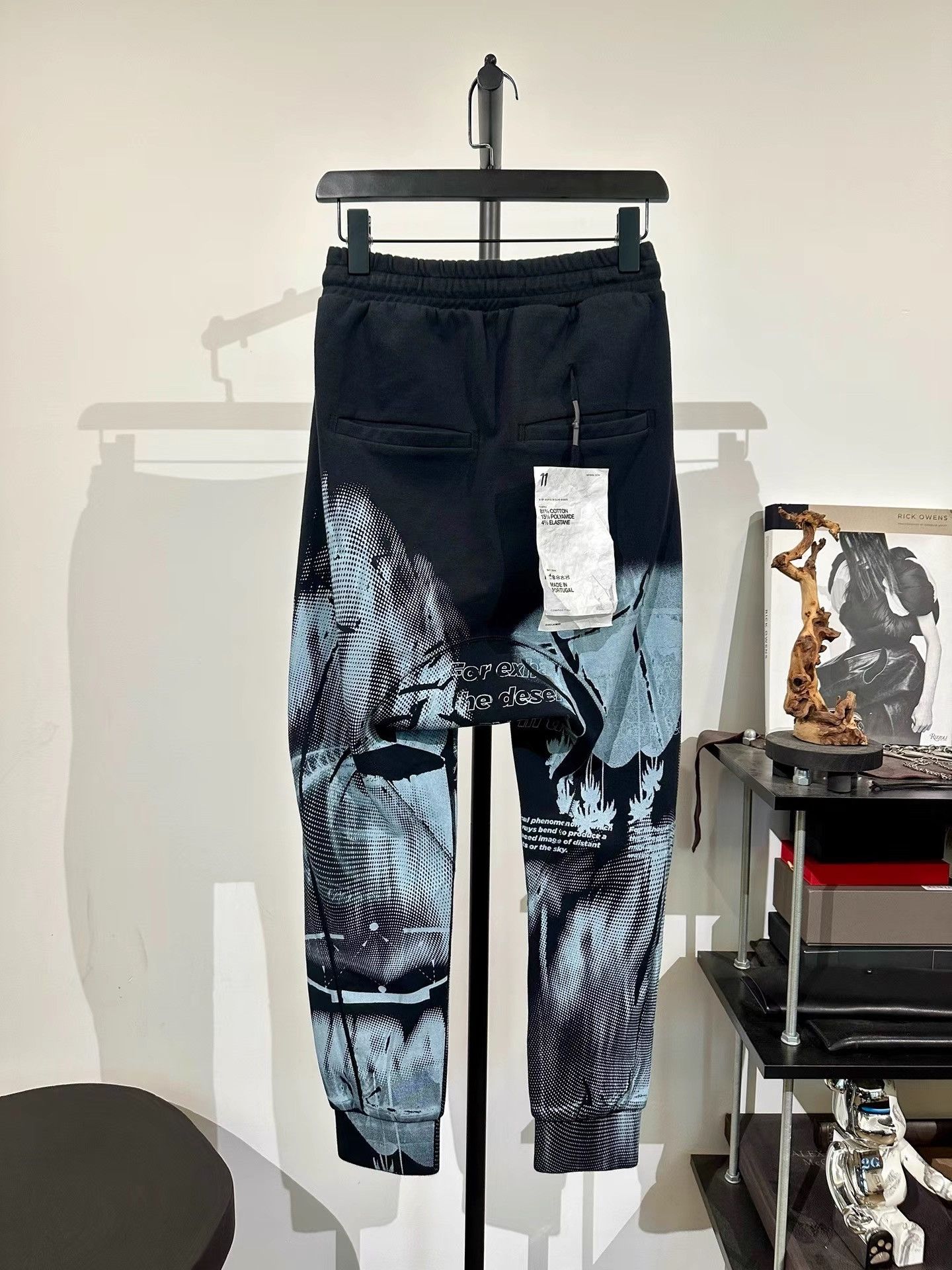 11 By Boris Bidjan Saberi 11by BBS P3C Print Elastic Cuff Sweatpants K35 Size US 27 - 1 Thumbnail