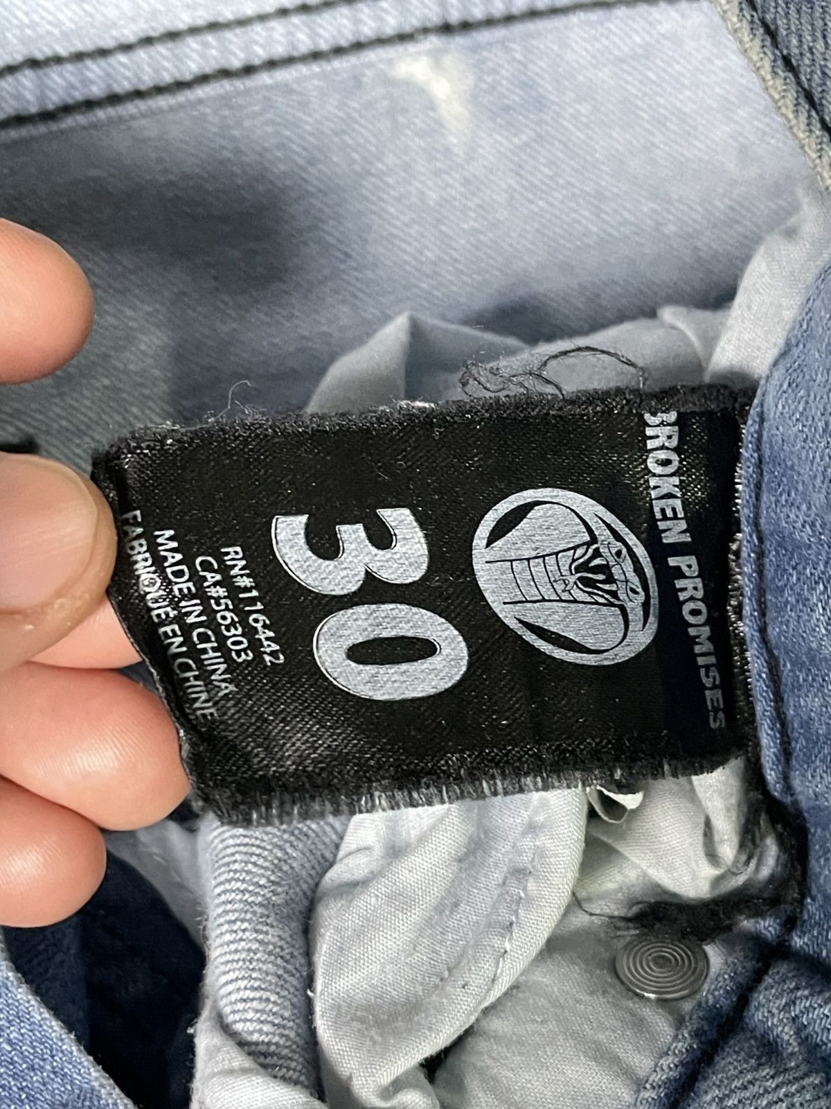 Broken Promises Co. Broken Promises Fashion Jeans (53) Size US 30 / EU 46 - 17 Thumbnail