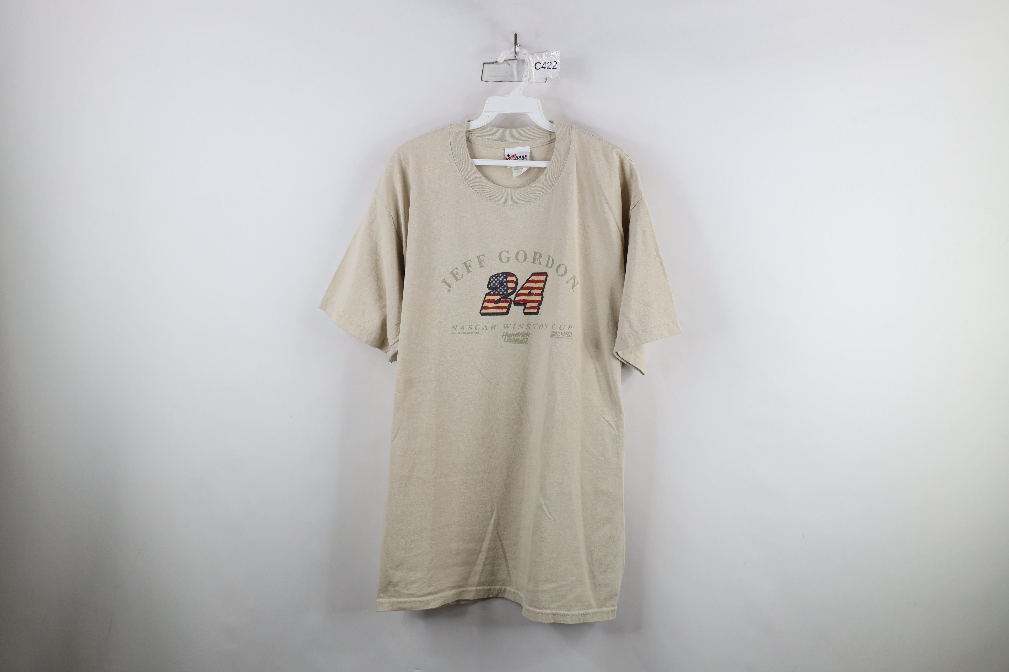 Vintage Vintage Y2K 2001 NASCAR Spell Out Jeff Gordon Racing T-Shirt Size US L / EU 52-54 / 3 - 1 Thumbnail