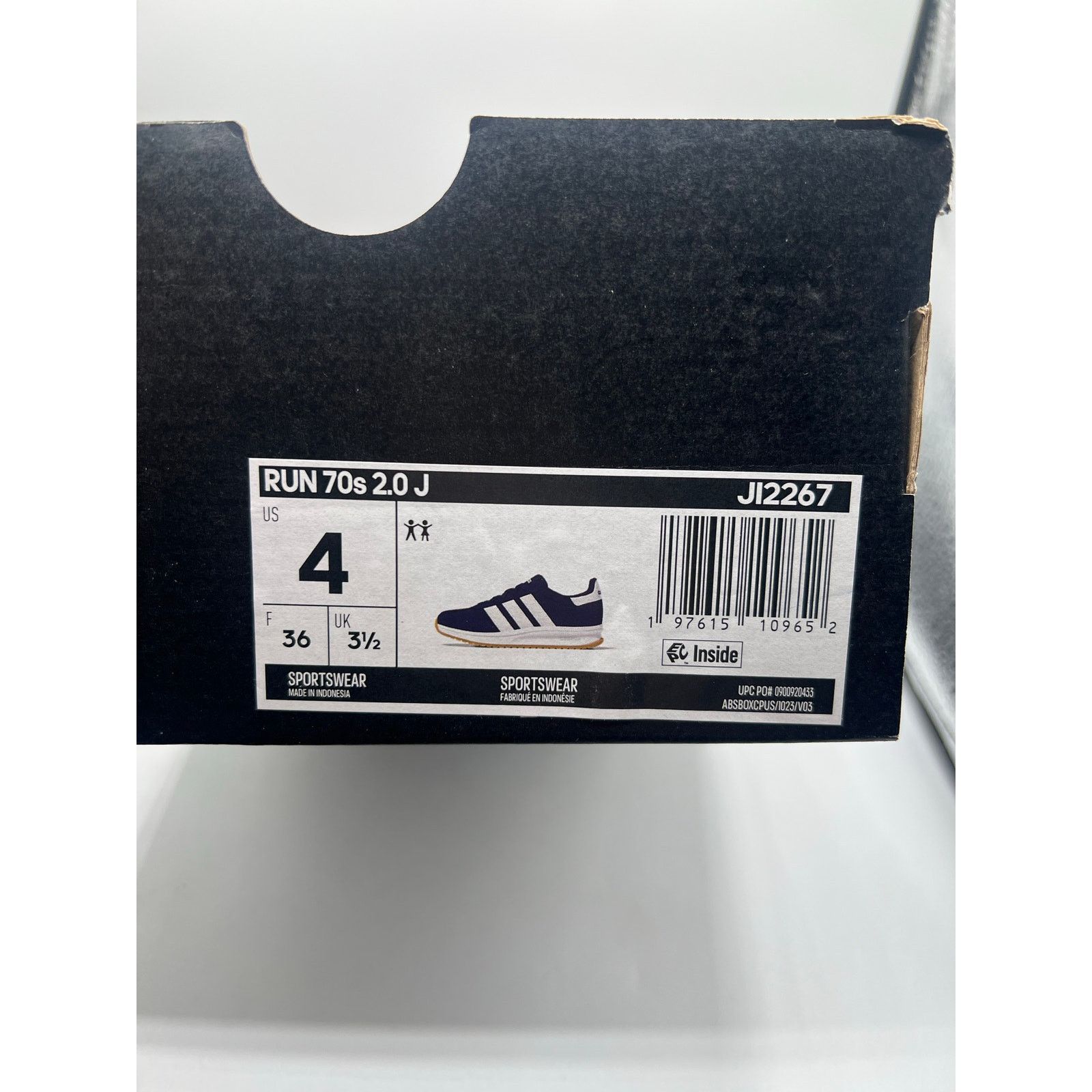 Adidas Adidas Run 70s 2.0 J “Dark Blue White” size 4Y Size US 5.5 / IT 35.5 - 7 Thumbnail