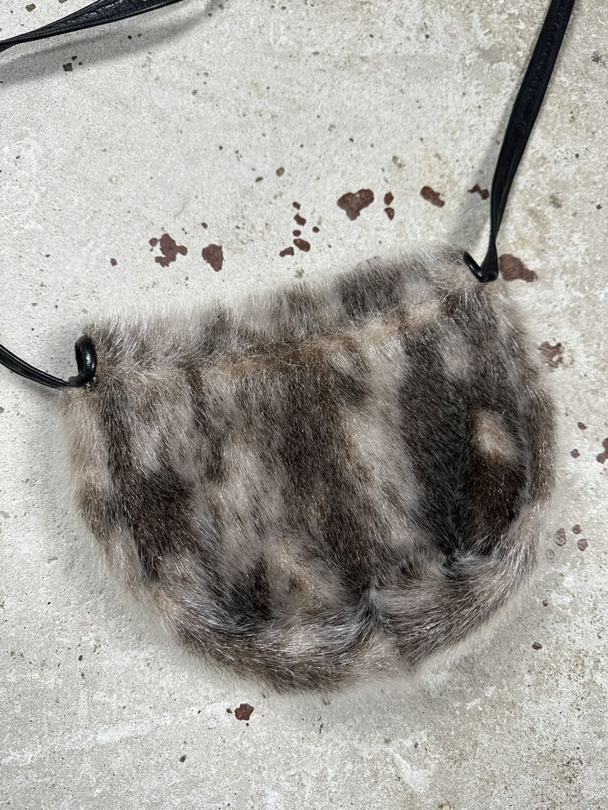 If Six Was Nine Vintage Y2K Faux Fur Grey Brown Messenger Crossbody Bag Size ONE SIZE - 6 Thumbnail