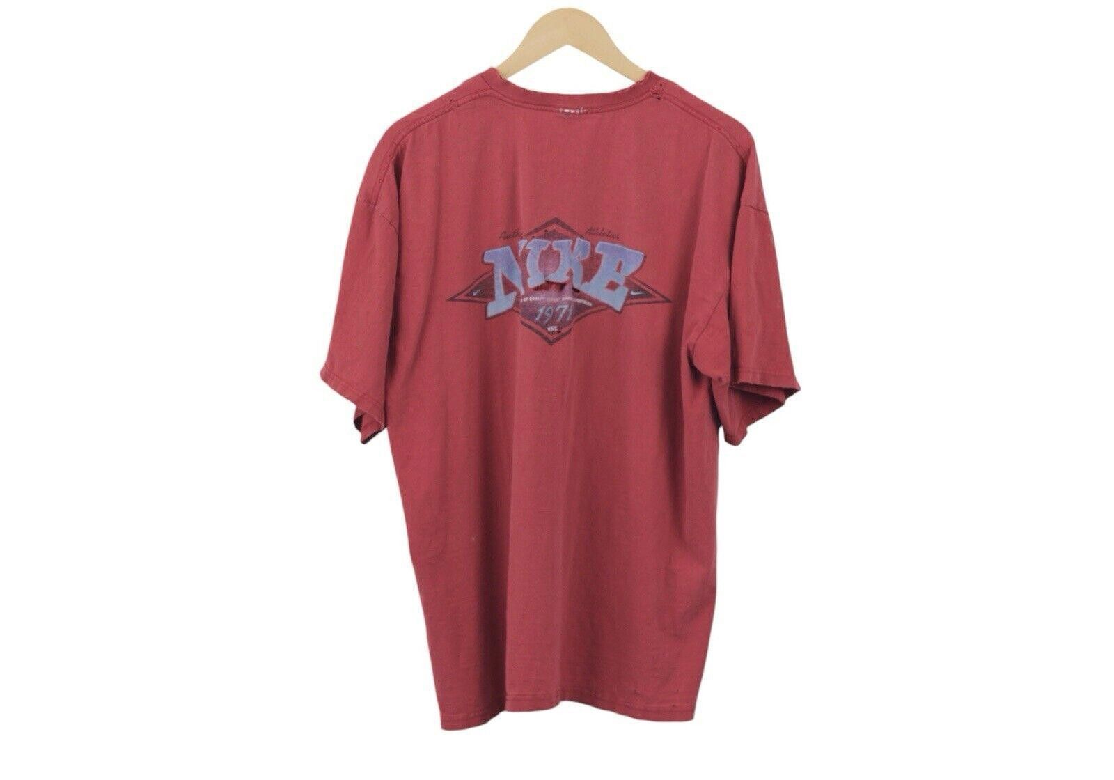 Nike Vintage Nike Y2K Beautifully Thrashed Red Surf Shirt XL Size US XL / EU 56 / 4 - 1 Thumbnail