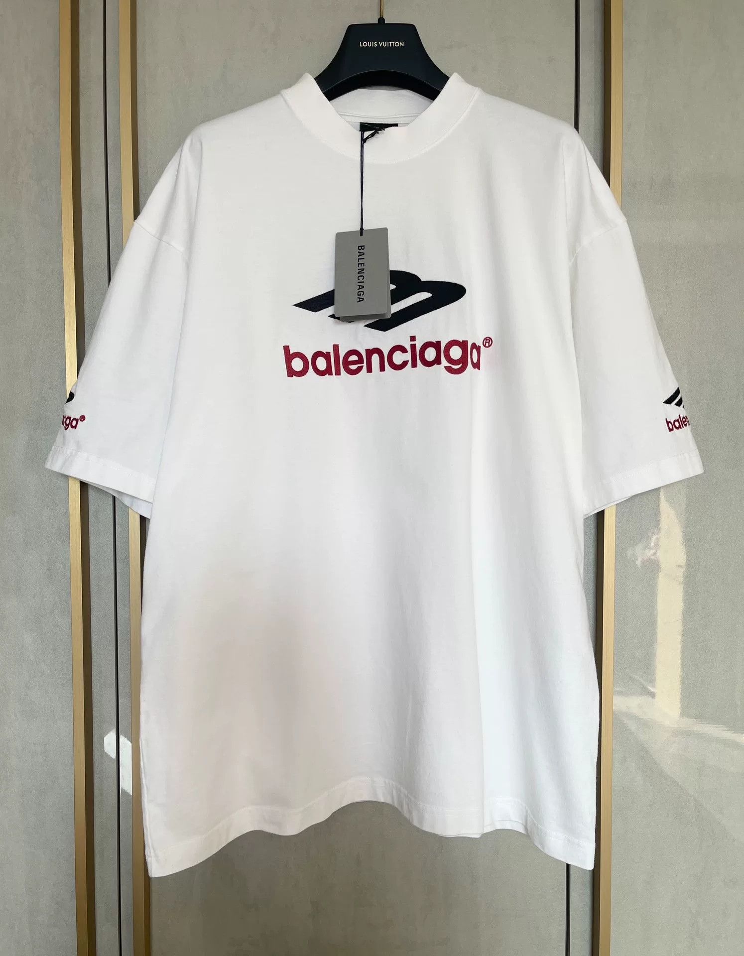 Balenciaga balenciaga embroidered logo white t-shirt Size US L / EU 52-54 / 3 - 1 Thumbnail