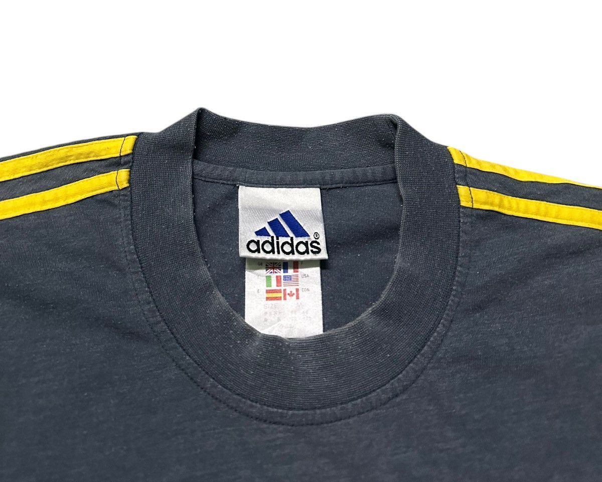 Vintage Vintage Adidas small logo sweatshirt Size US M / EU 48-50 / 2 - 3 Thumbnail