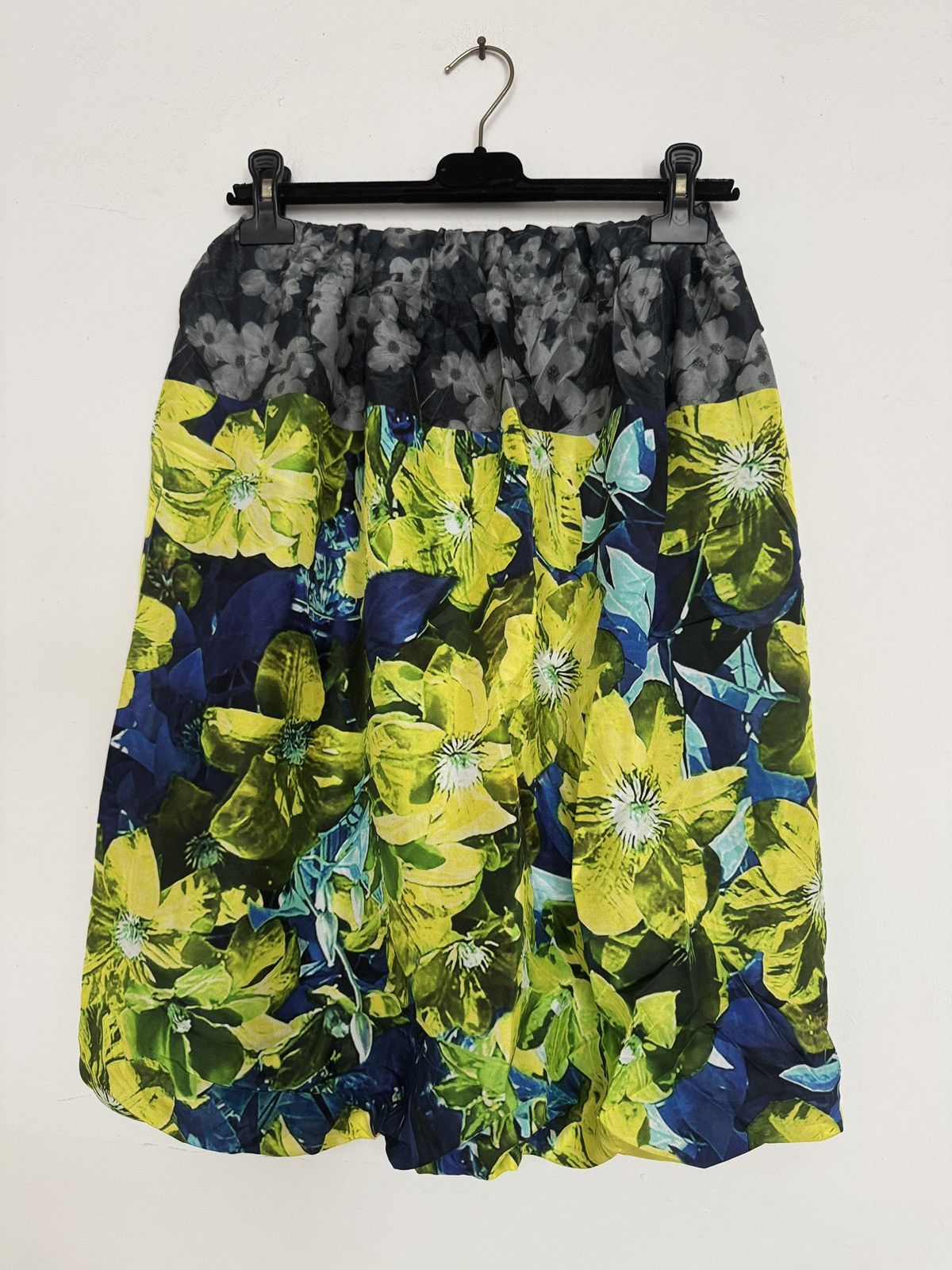 Dries Van Noten Dries Van Noten Skirt Size 26" / US 2 / IT 38 - 1 Thumbnail