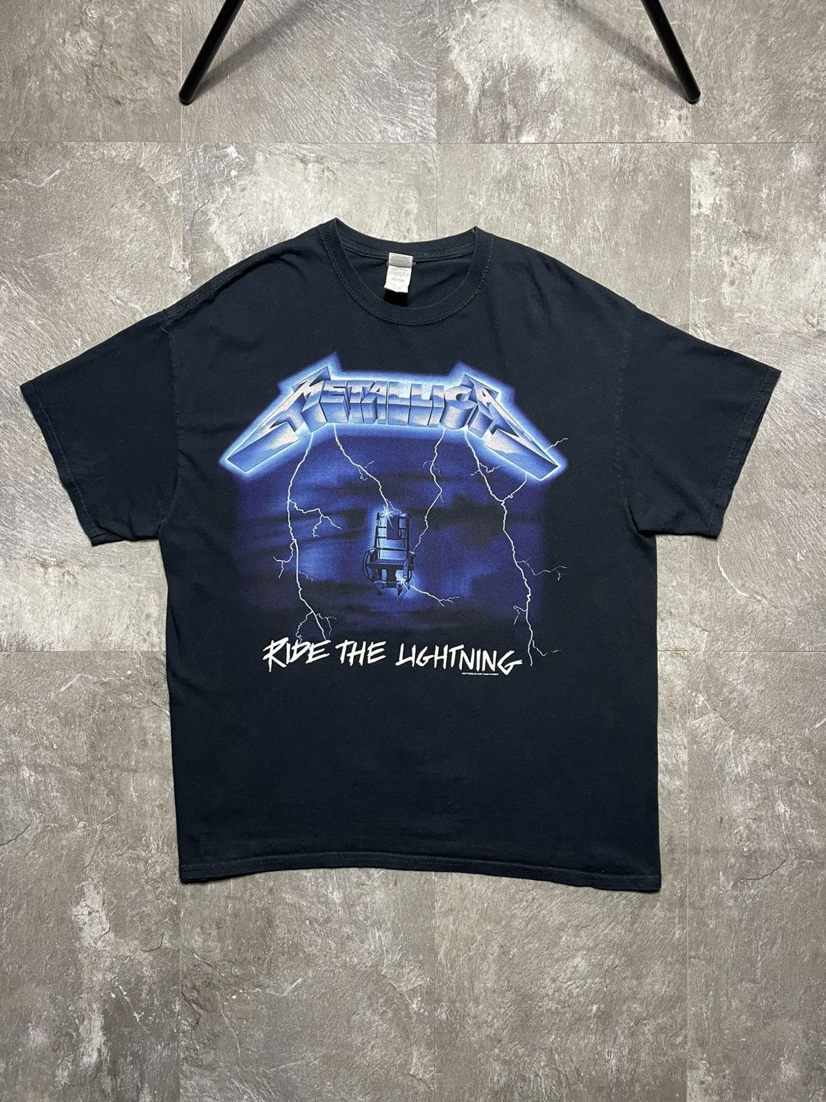 Vintage 2017 Metallica Ride The Lightning Black Tee XL Size