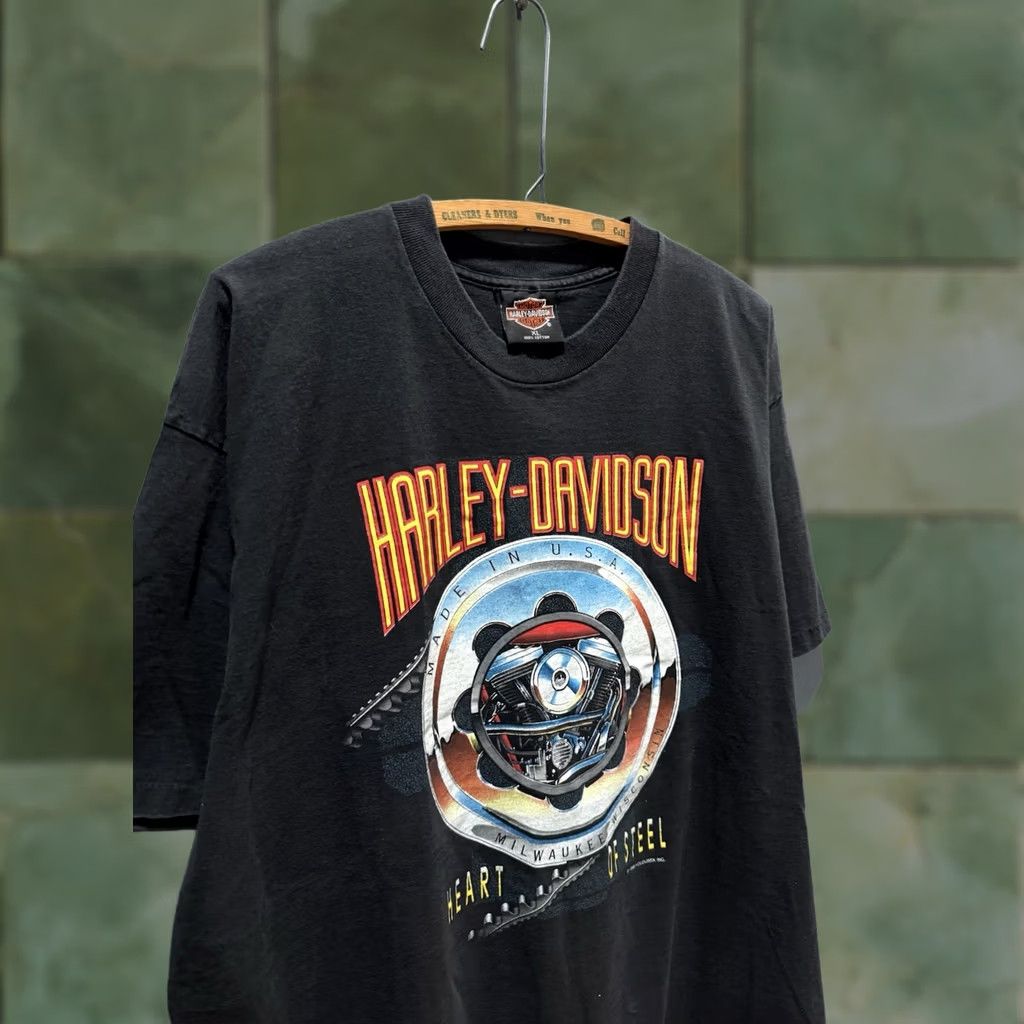 Harley Davidson VINTAGE Harley Davidson Heart Of Steel Black Tee XL Mens 90s Size US XL / EU 56 / 4 - 1 Thumbnail