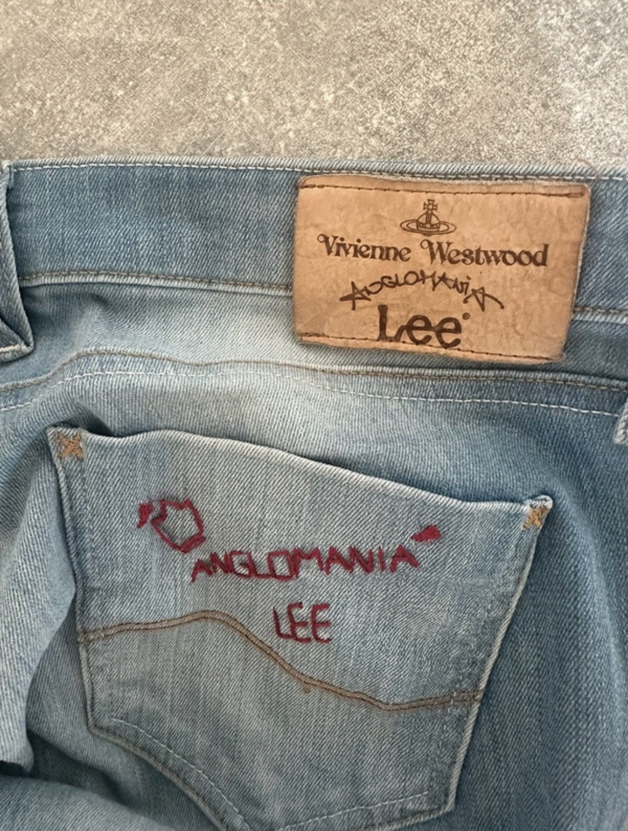 Lee × Vivienne Westwood Vivienne Westwood x Lee – Anglomania Graffiti Punk Jeans Size 26" / US 2 / IT 38 - 2 Thumbnail