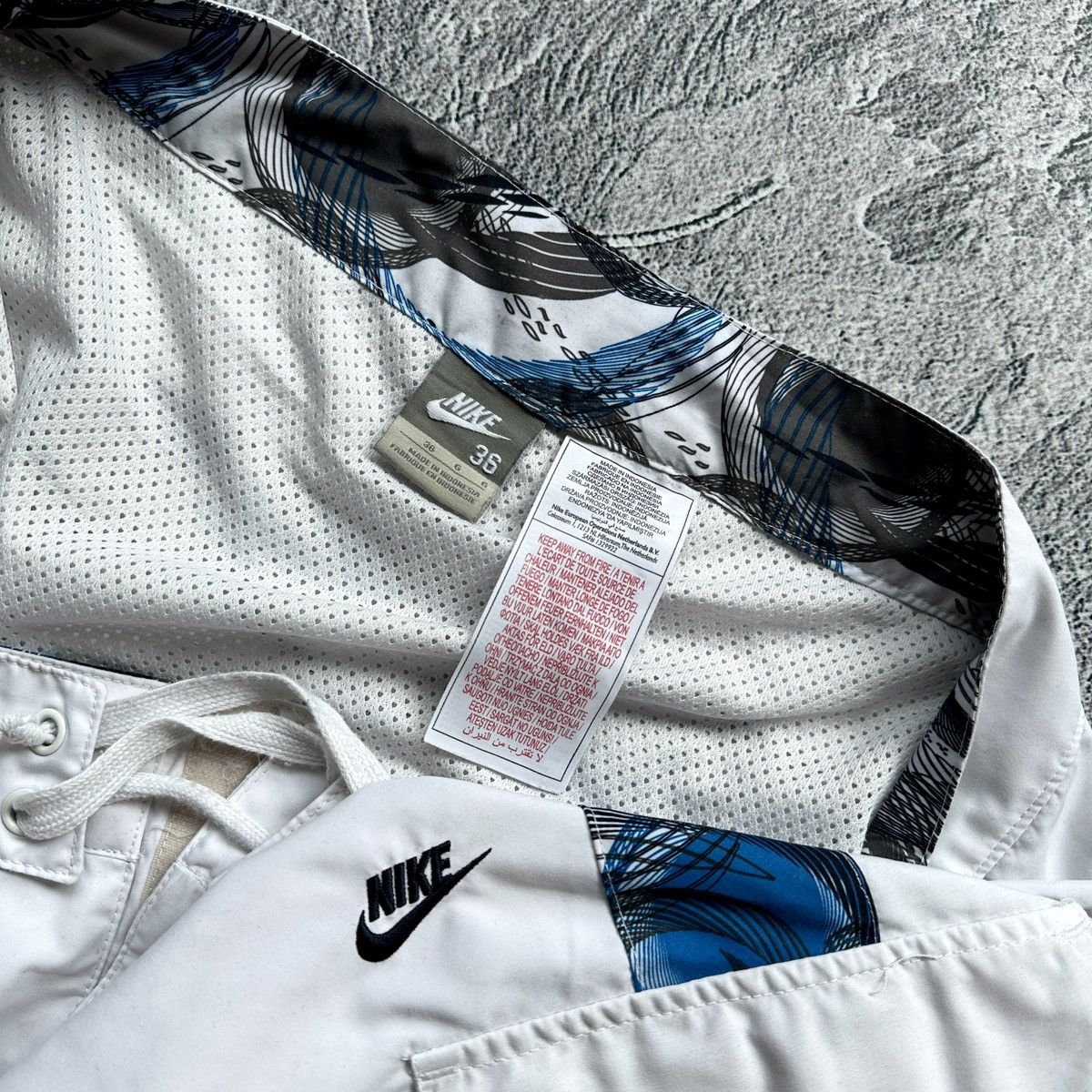 Nike Vintage Men’s Nike Shorts White Size: 36 (XL) Size US 36 / EU 52 - 8 Thumbnail