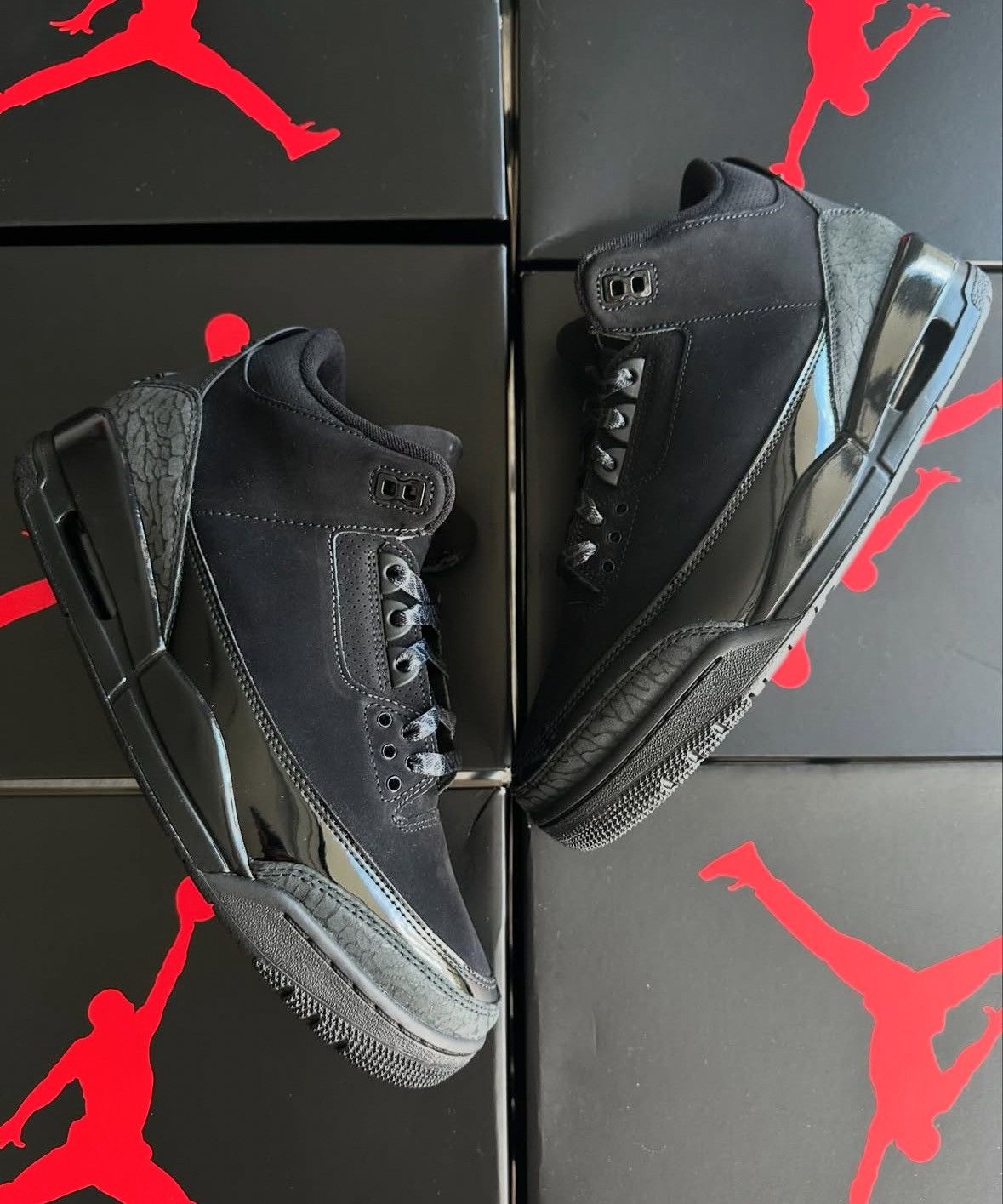 Jordan Brand J3 black cat Size US 10 / EU 43 - 2 Thumbnail