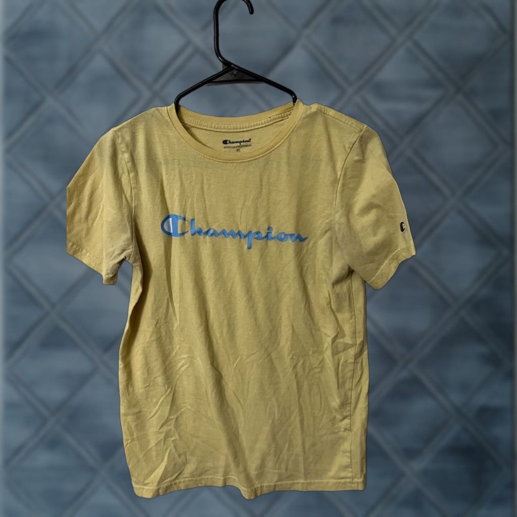 Champion Champion Women's XL Yellow Crew Neck Short Sleeve T-Shirt Casual Sports Tee Size XL / US 12-14 / IT 48-50 - 1 Thumbnail
