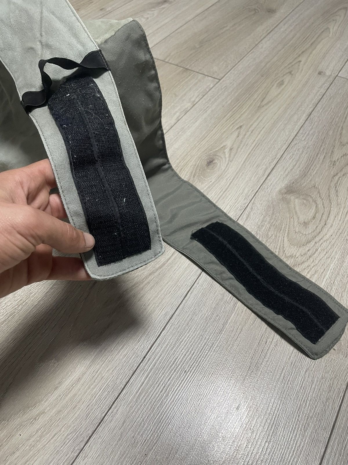 Nike Trashed 90s Nike Vintage Shoulder Big Bag Gorpcore Size ONE SIZE - 18 Thumbnail