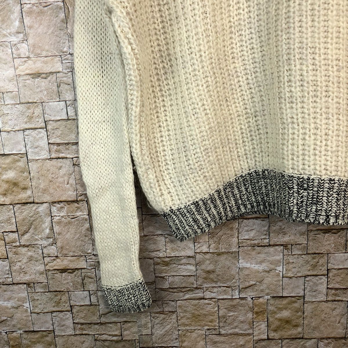 Homespun Knitwear × Japanese Brand × Kate Spade Kate Spade Saturday White mohair Knitwear #A1189 Size S / US 4 / IT 40 - 7 Thumbnail