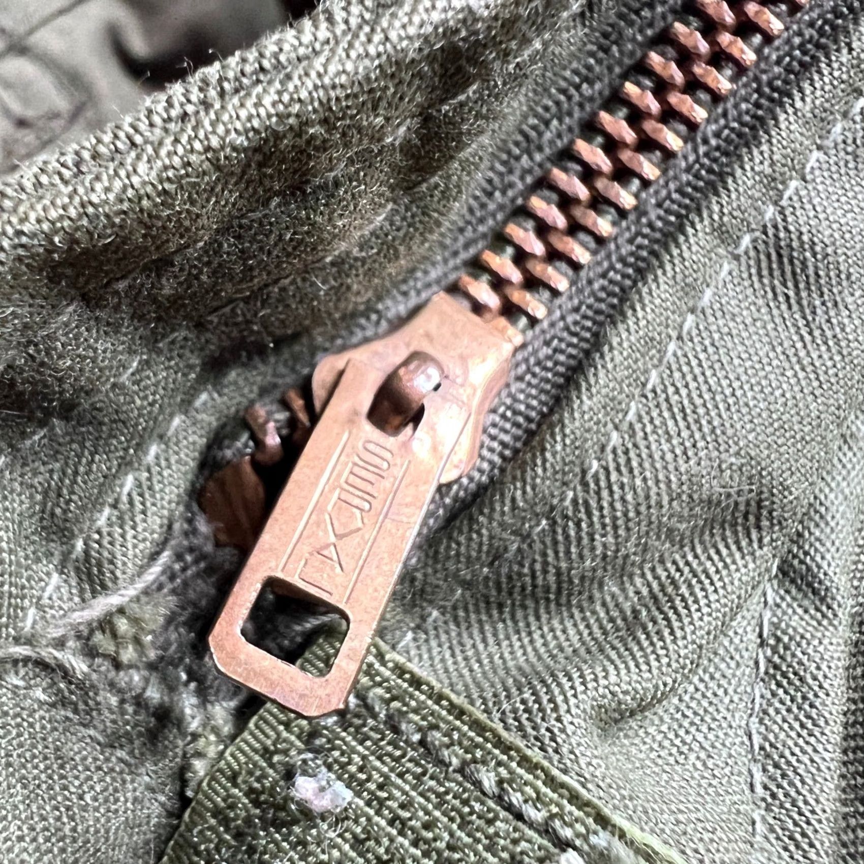 Olive VINTAGE 1976 US Military M-65 Field Jacket Winfield Olive Drab Medium Long Liner Size US L / EU 52-54 / 3 - 4 Thumbnail
