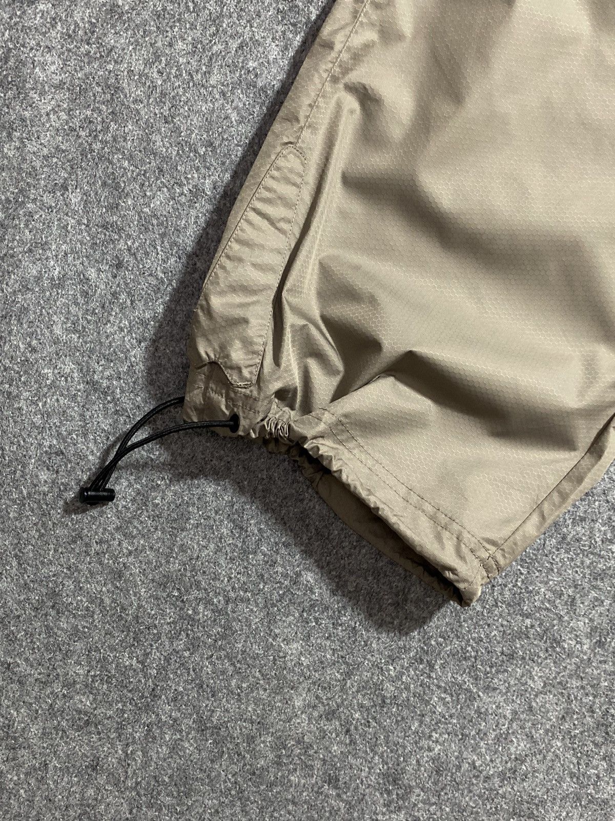 Nike × Vintage 2 item Nike Brown Pants Nylon 00s Swoosh Size US 36 / EU 52 - 19 Thumbnail