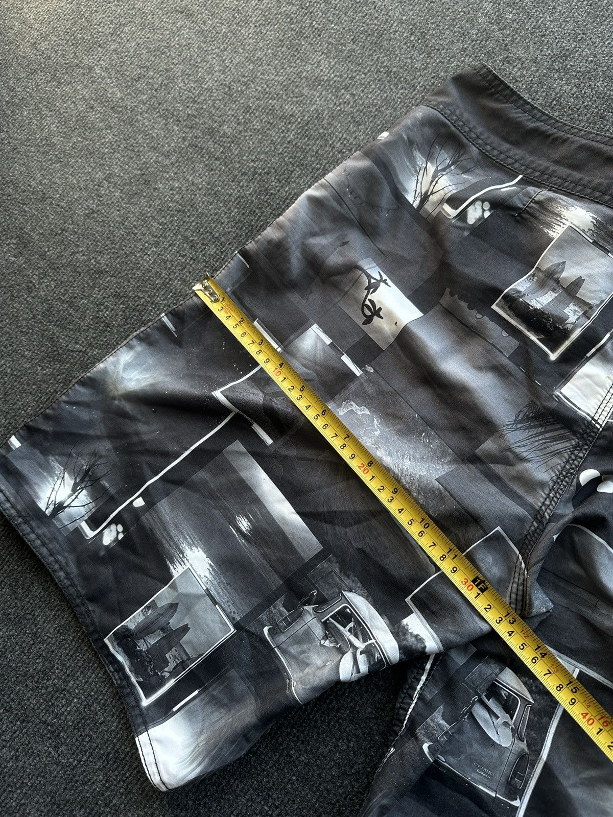 Quiksilver 🚨Vintage Quiksilver Shorts Big Logo Y2K Style 90s Surfing Size US 32 / EU 48 - 15 Thumbnail