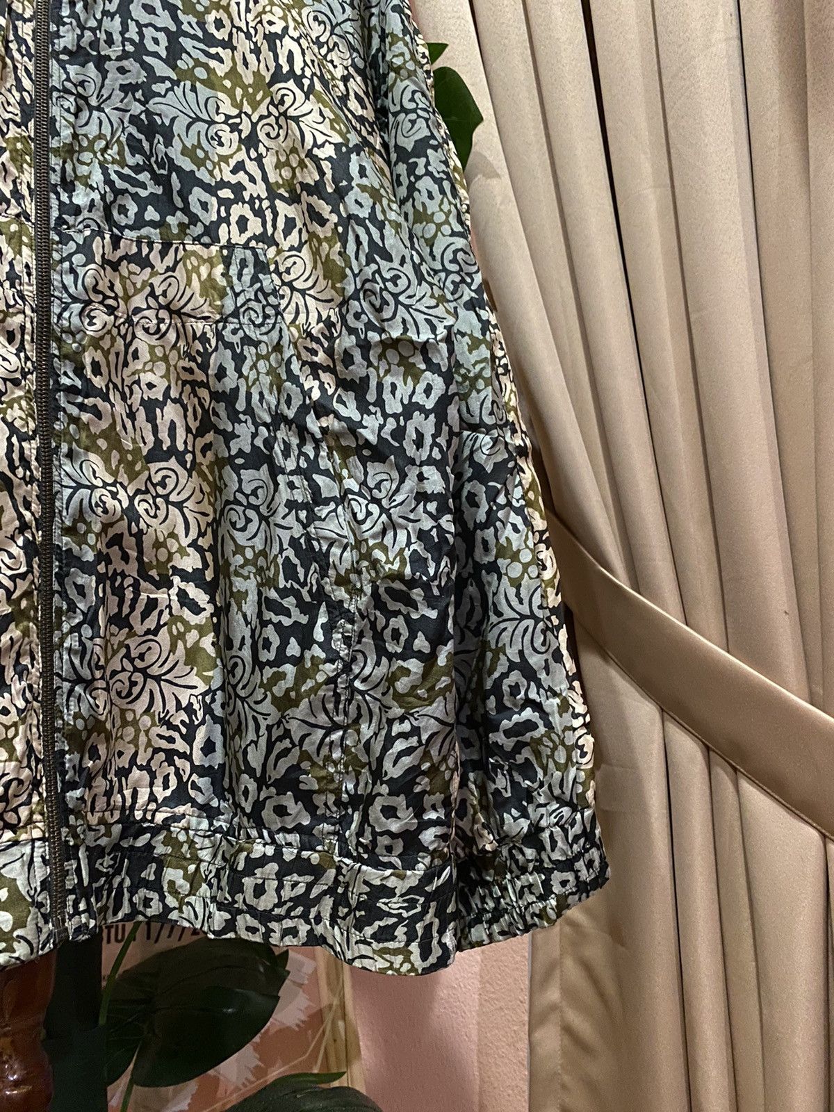 Robert Stock Robert Stock Silk Bomber Jacket with Floral Pattern Size US M / EU 48-50 / 2 - 5 Thumbnail