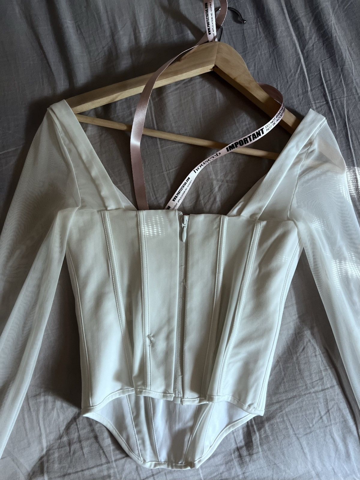 House of CB BRAND NEW HOUSE OF CB TOP Size XS / US 0-2 / IT 36-38 - 3 Thumbnail