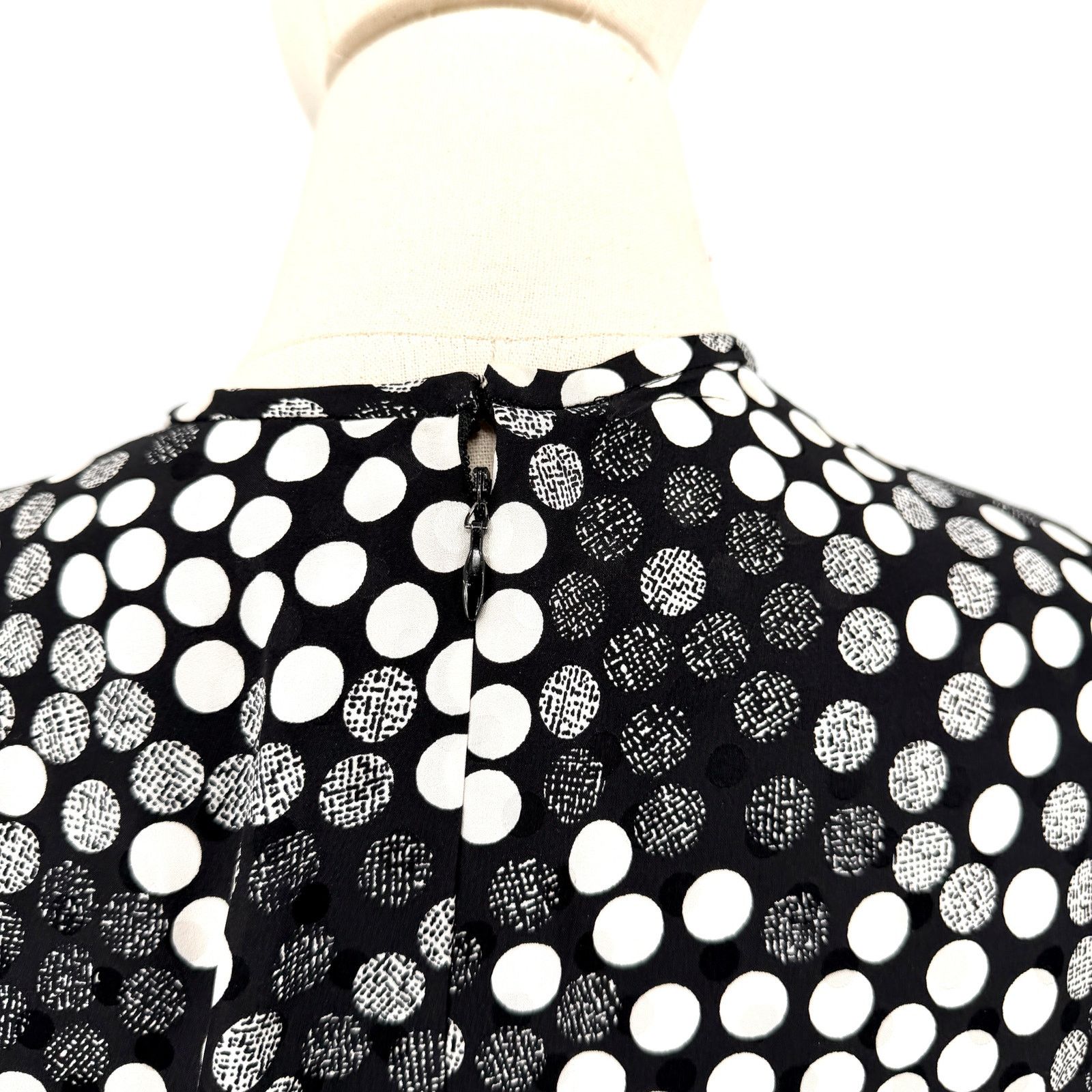Saks Fifth Avenue Lihli Black White Polka Dot 100% Silk Dress Size M / US 6-8 / IT 42-44 - 6 Thumbnail
