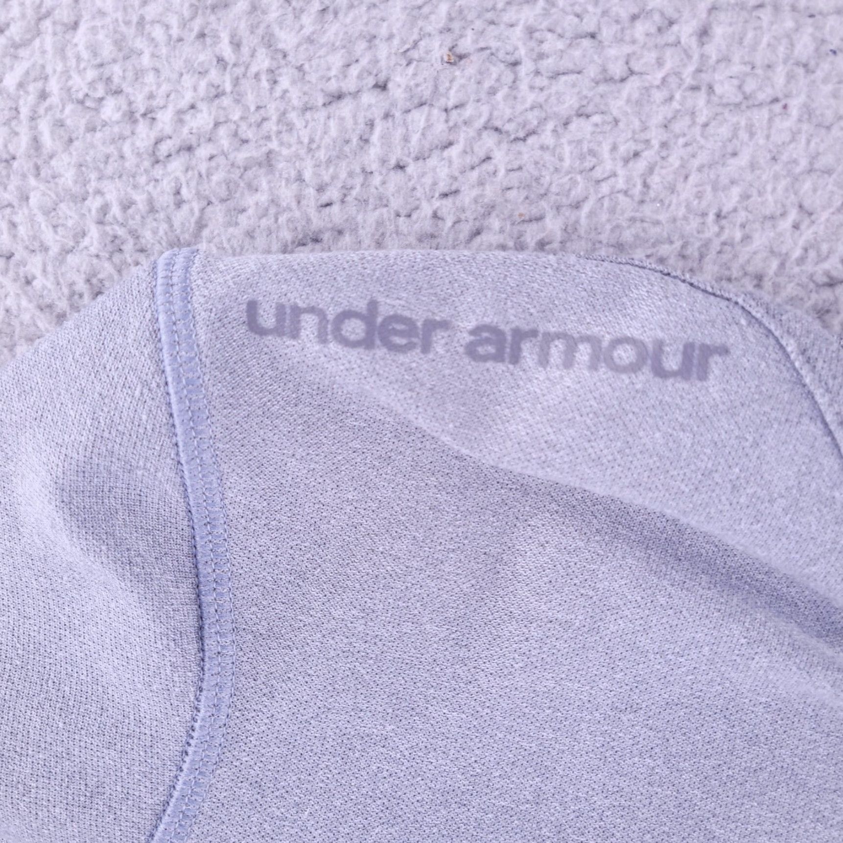 Under Armour Under Armour Shirt Womens Large Gray Long Sleeve Running Fitted Thumb Holes Size L / US 10 / IT 46 - 5 Thumbnail