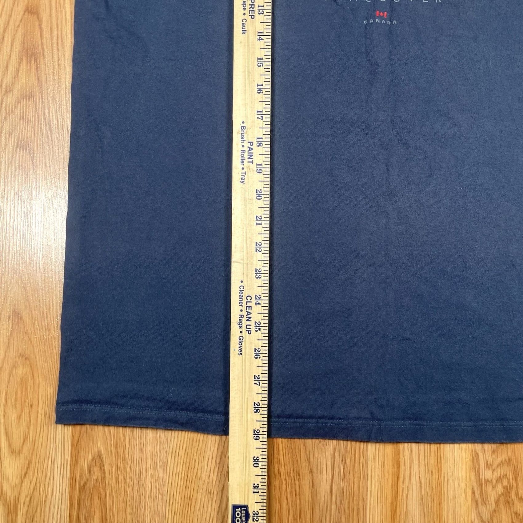 Gildan Gildan T-Shirt Adults XL Navy Vancouver Canada Short Sleeve Size US L / EU 52-54 / 3 - 4 Thumbnail