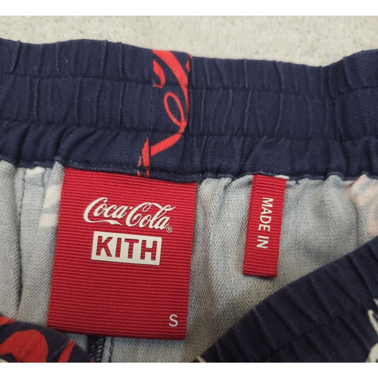 Kith kith Coca Cola Vintage Shorts Size Small Size US 27 - 11 Thumbnail